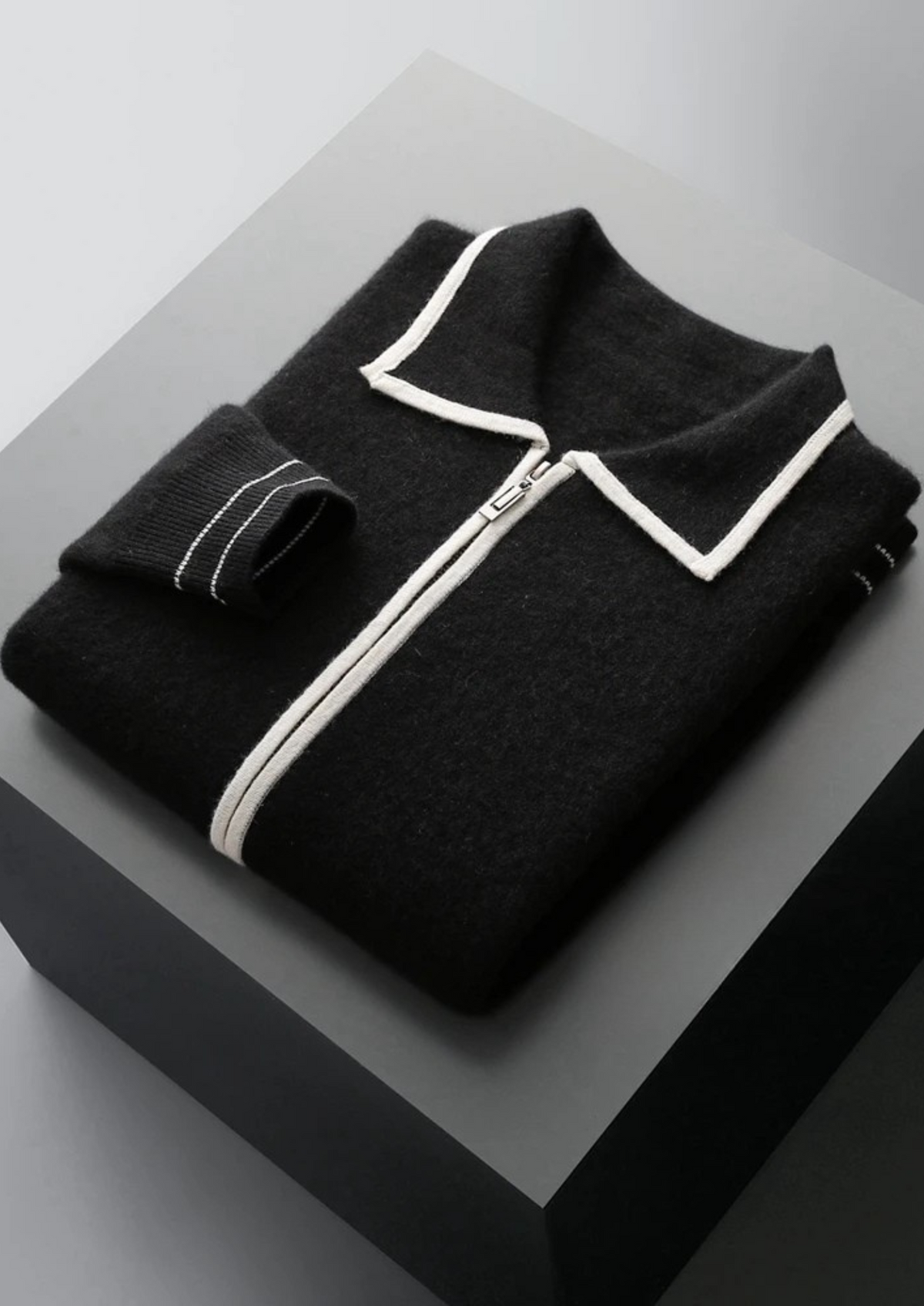 Pure Extra-Fine Merino Wool Two-Tone Polo Cardigan | Solmar