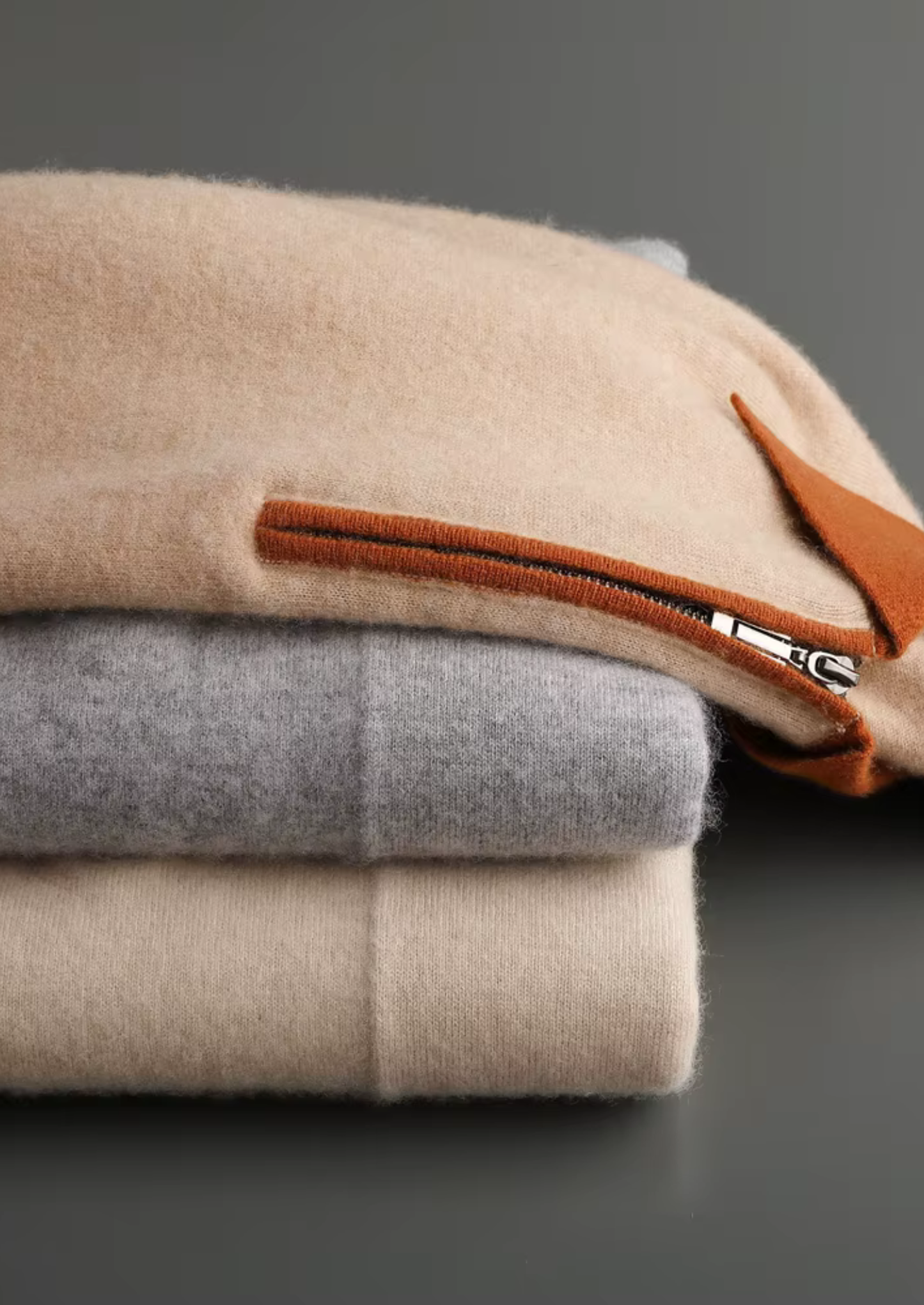 Premium Cashmere Two Tone Zipper Polo | Solmar