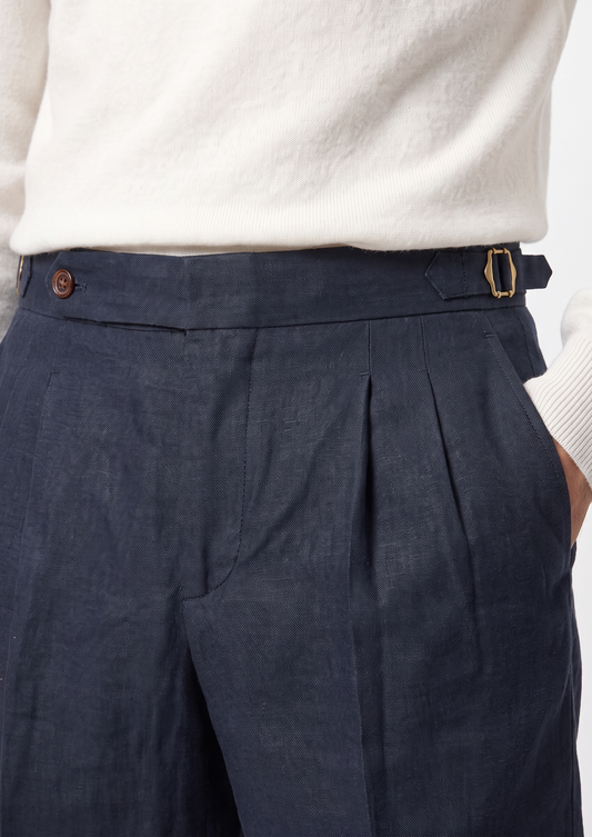 Navy Blue Pleated Linen Seaside Shorts | Solmar