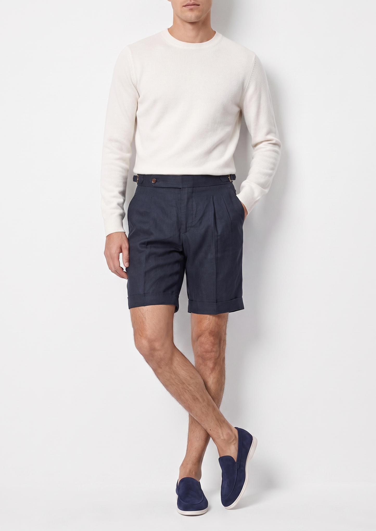 Navy Blue Pleated Linen Seaside Shorts | Solmar