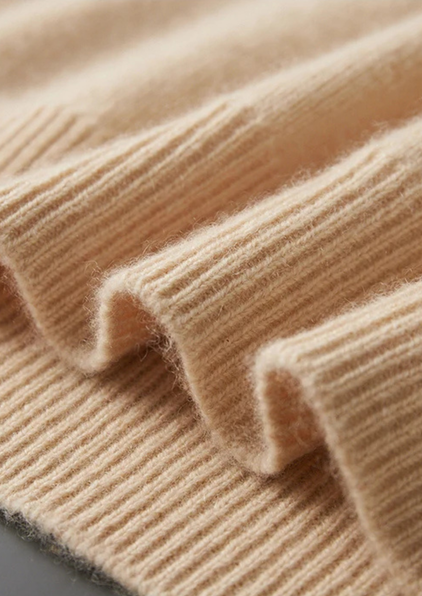 Premium Cashmere Leisure Hoodie | Solmar
