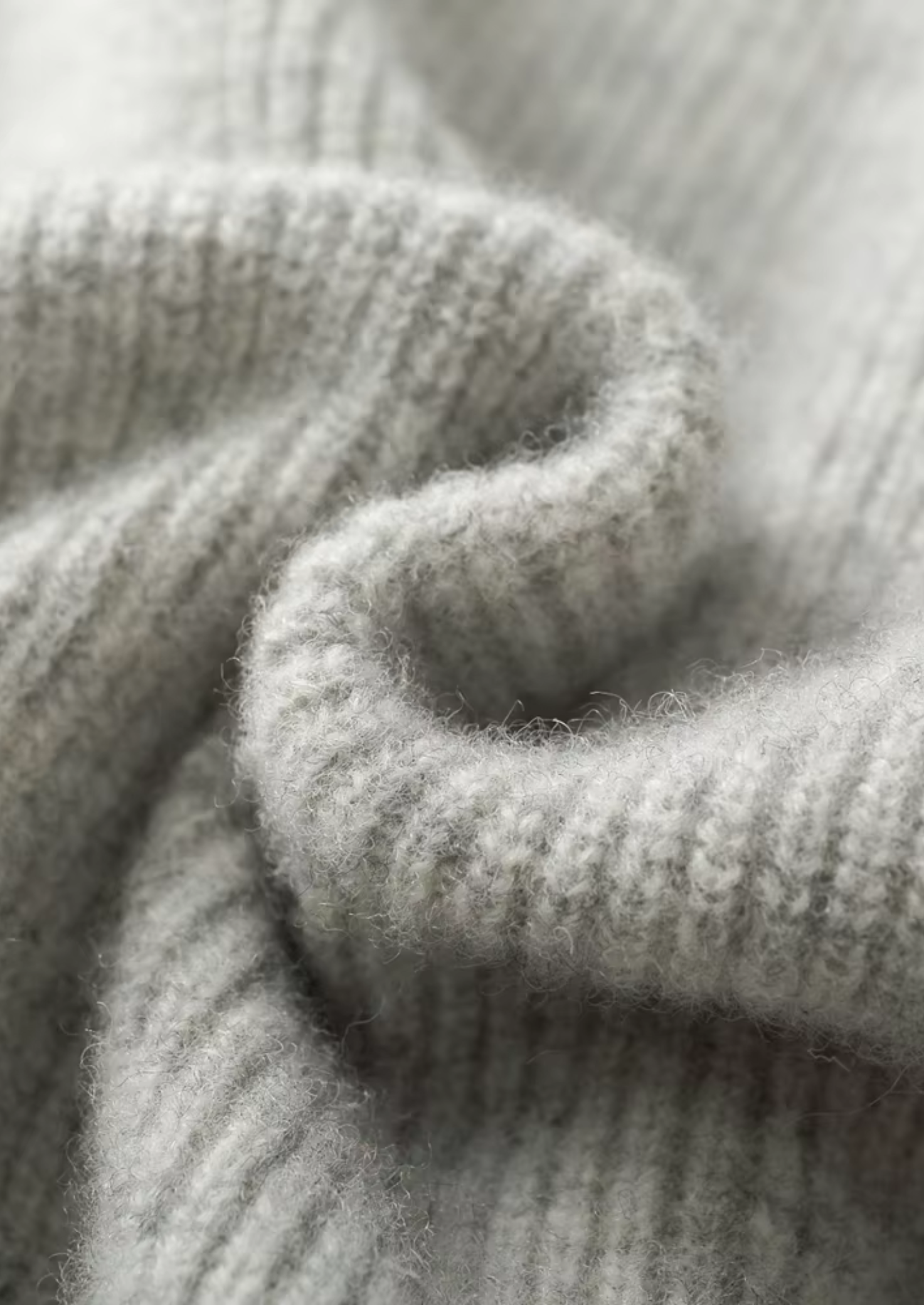 Pure Extra-Fine Merino Wool Ribbed Zip Hoodie | Solmar