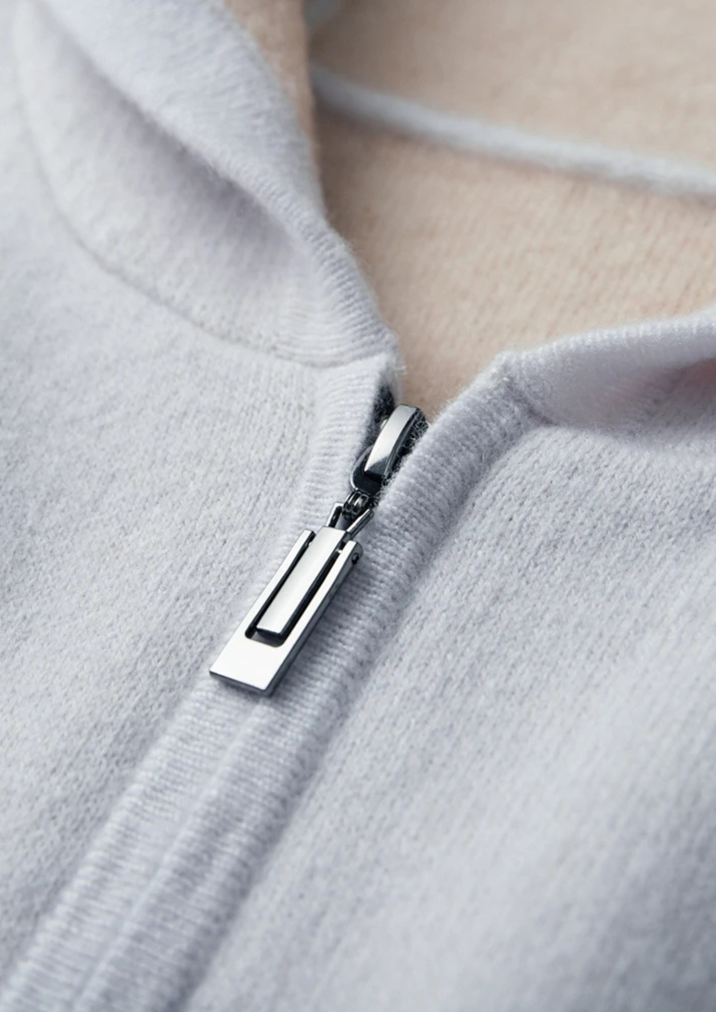 Premium Cashmere Two-Tone Zipper Hoodie | Solmar