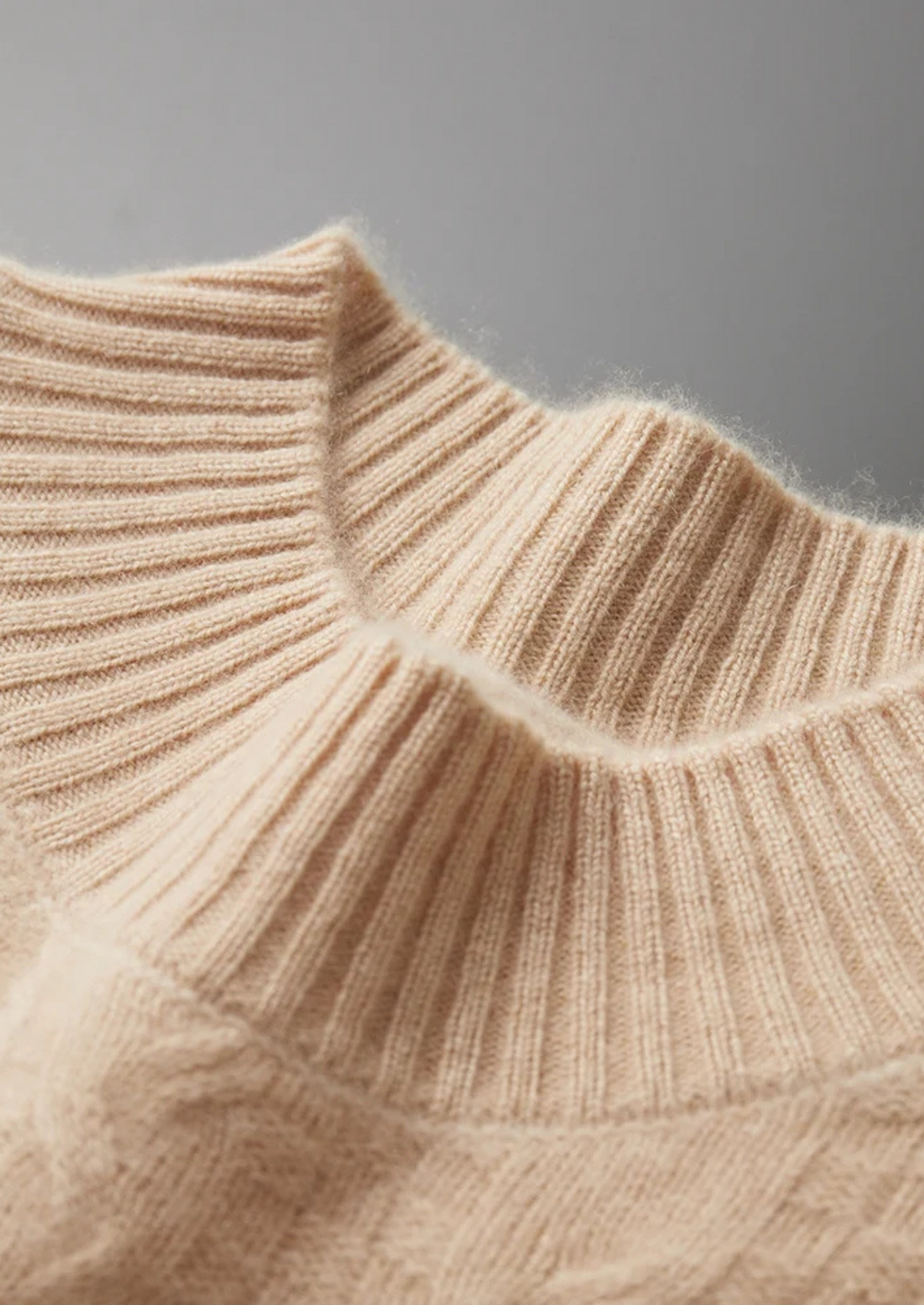 Pure Extra-Fine Merino Wool Jacquard Mockneck | Solmar