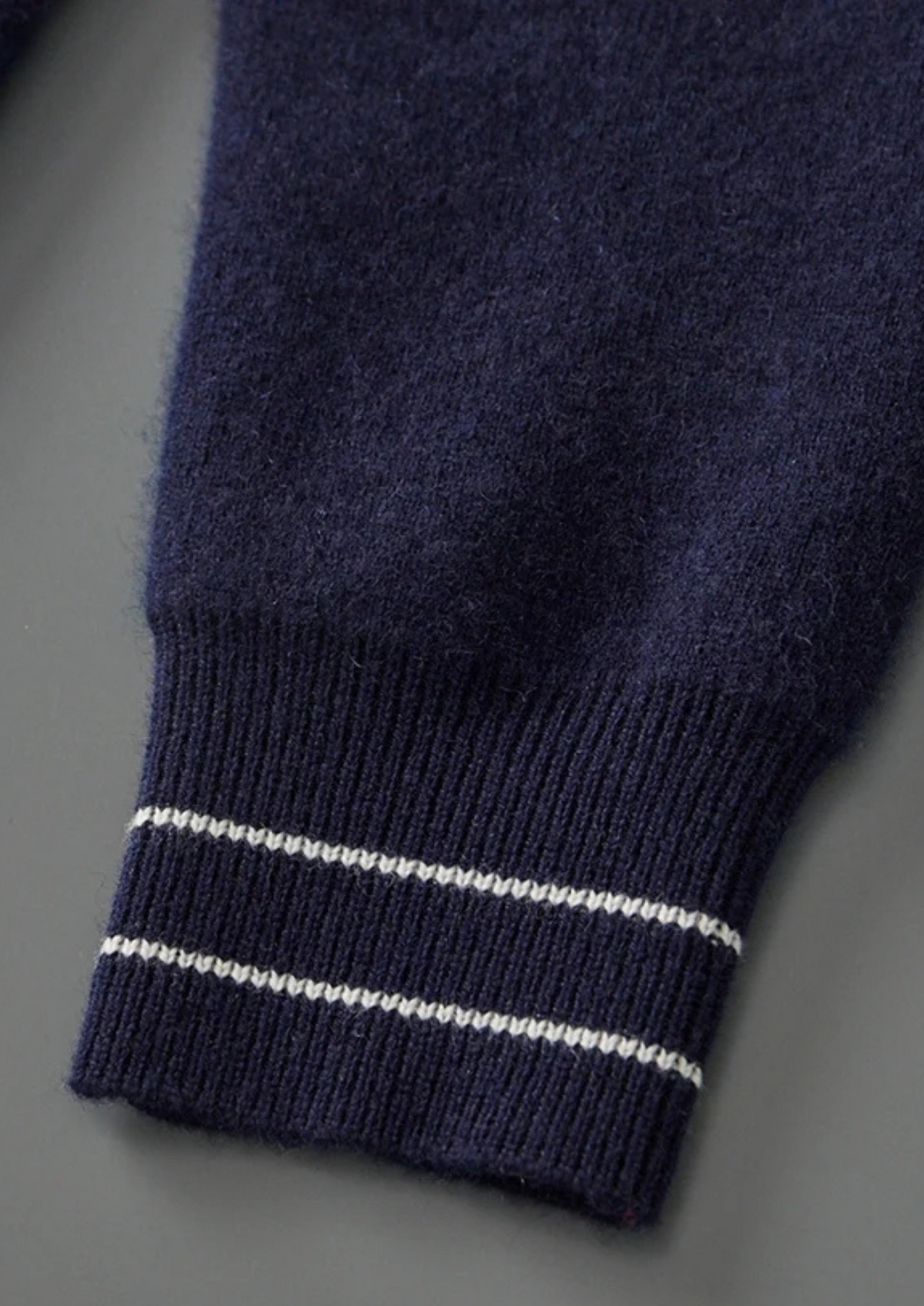 Pure Extra-Fine Merino Wool Two-Tone Polo Cardigan | Solmar