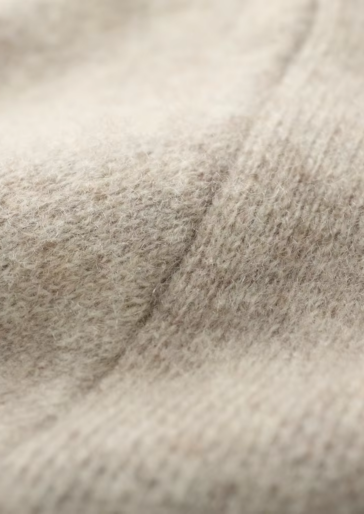 Pure Extra-Fine Merino Wool V-Neck Cardigan | Solmar