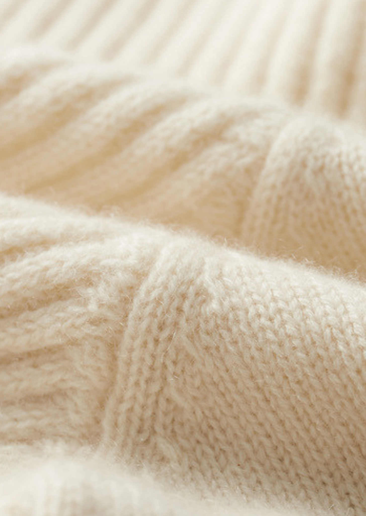 Pure Cashmere Ivory Patterned Mockneck | Solmar
