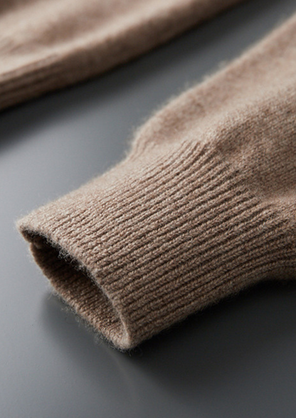 Pure Cashmere Essential V-Neck Sweater | Solmar