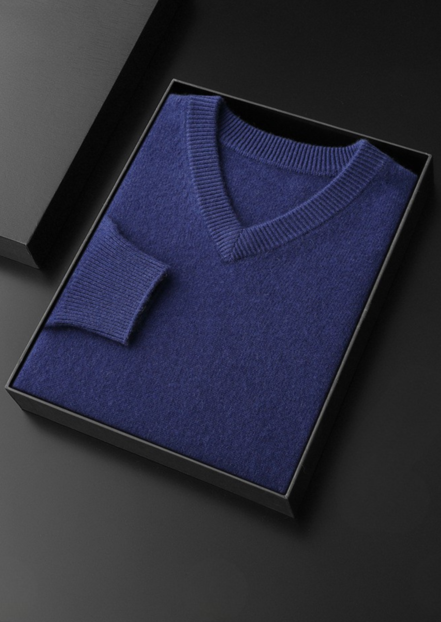Pure Cashmere Essential V-Neck Sweater | Solmar