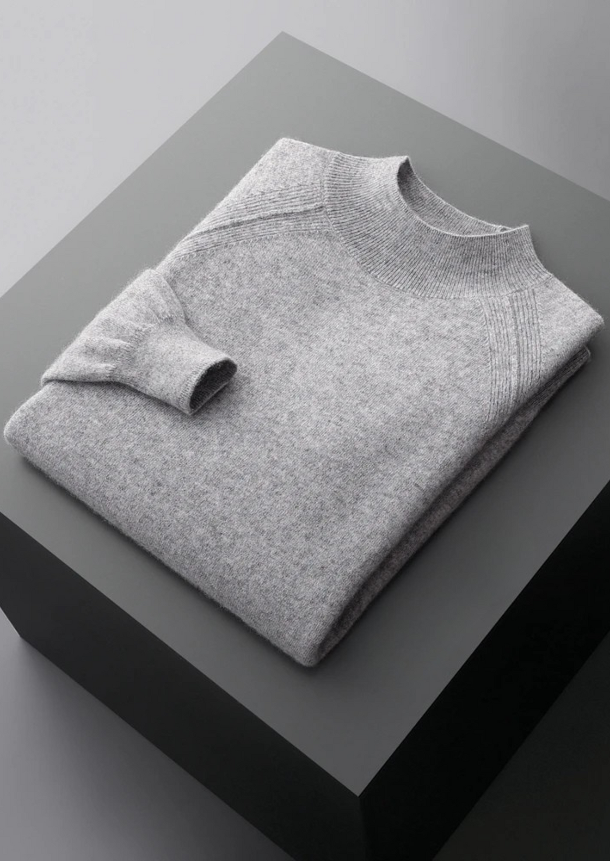 Pure Extra-Fine Merino Wool Raglan Mockneck | Solmar