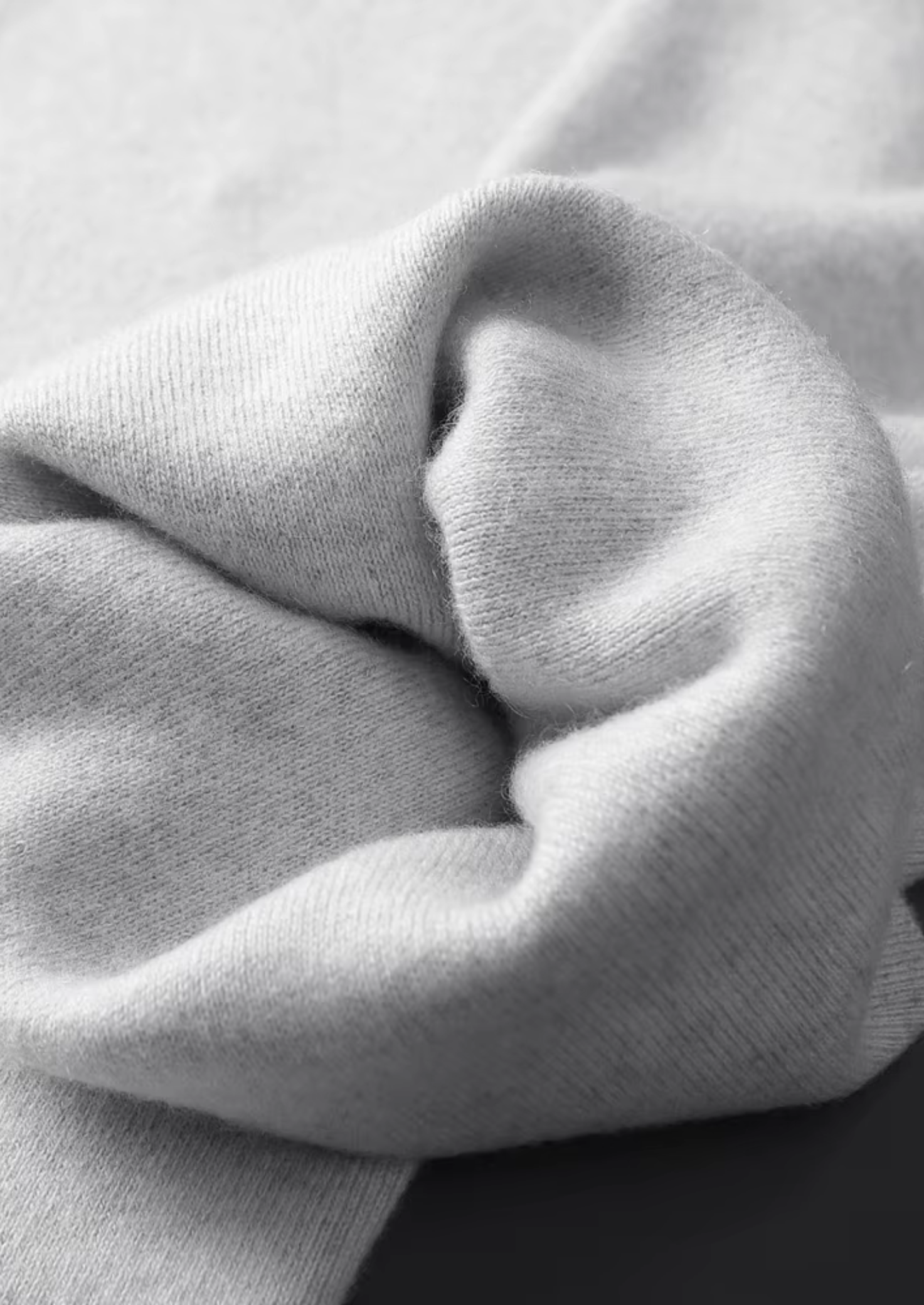 Premium Cashmere Relaxed Trousers | Solmar