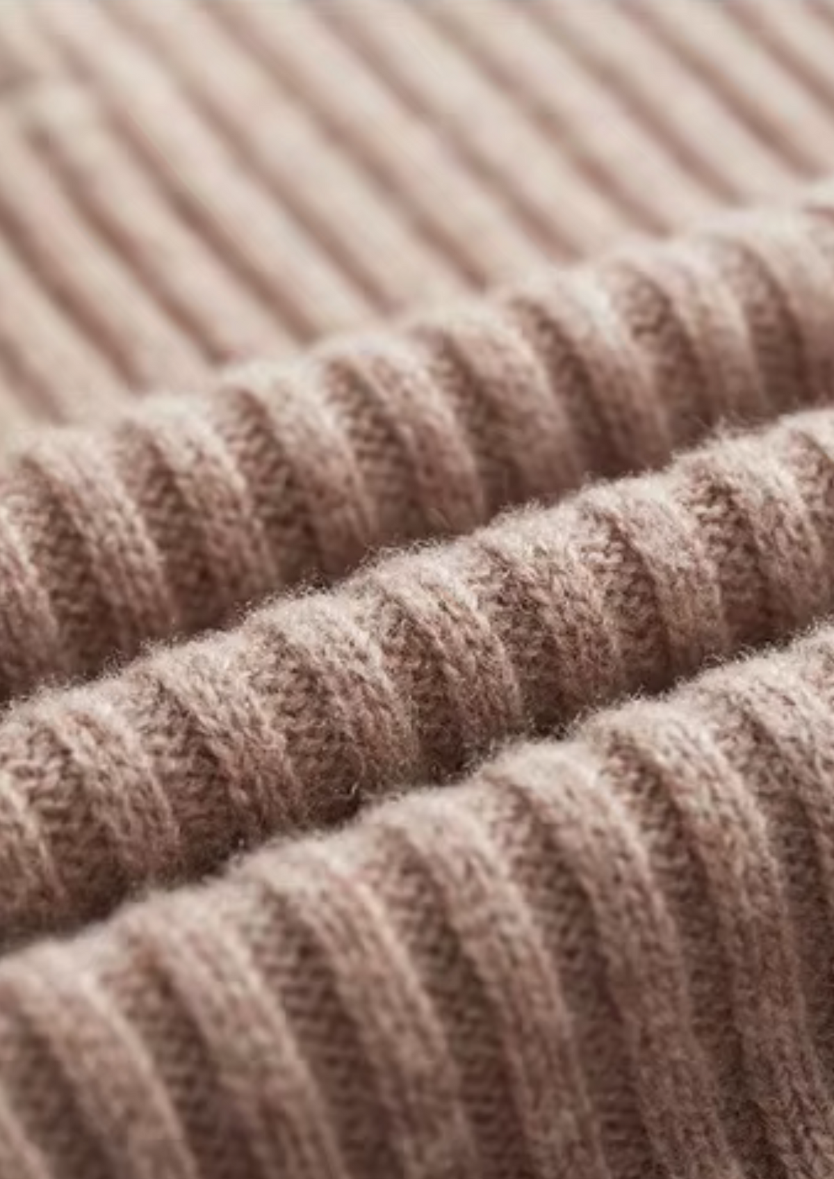 Pure Extra-Fine Merino Wool Ribbed Henley Sweater | Solmar