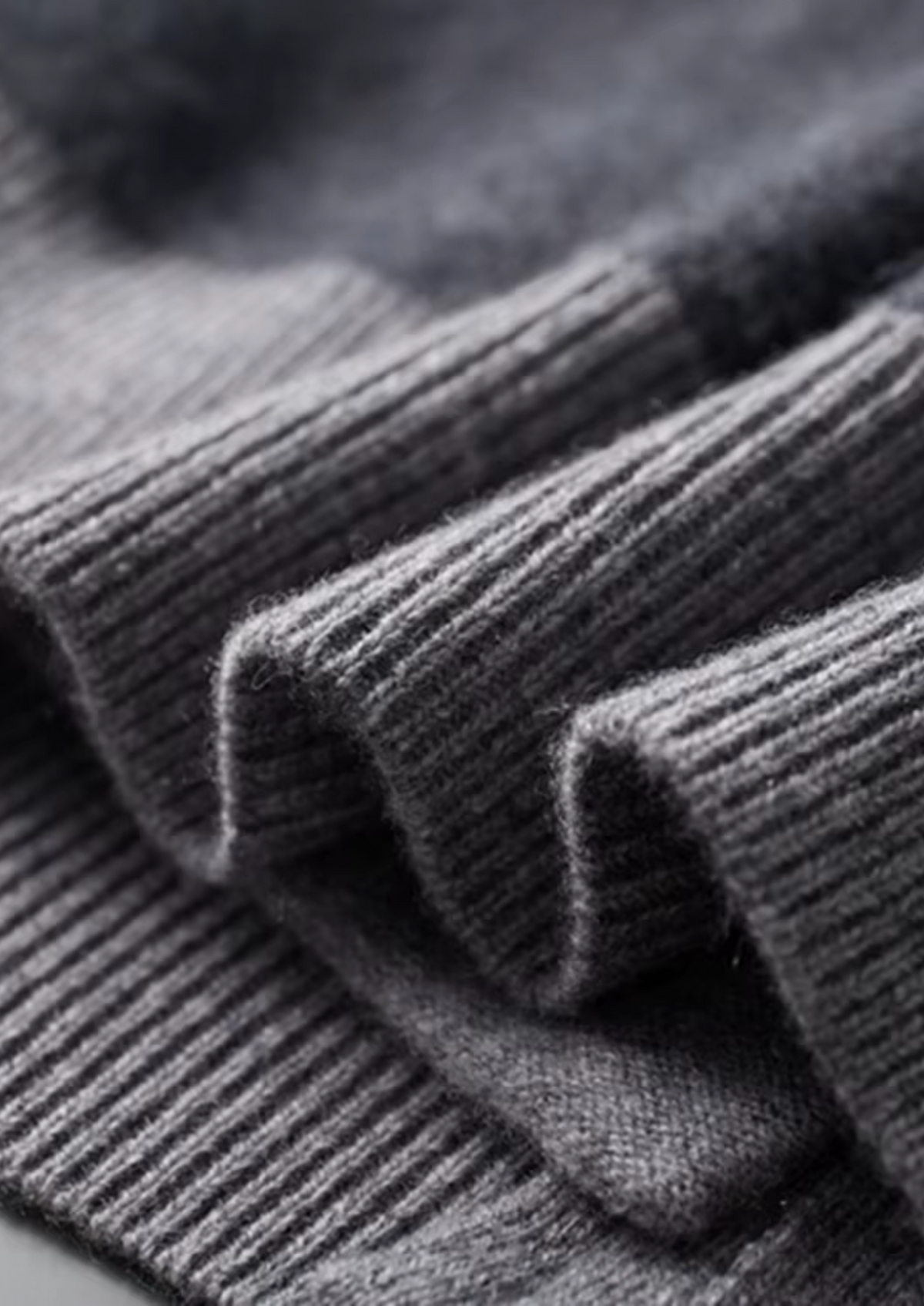 Premium Cashmere Dark Gray Torino Leisure Set | Solmar