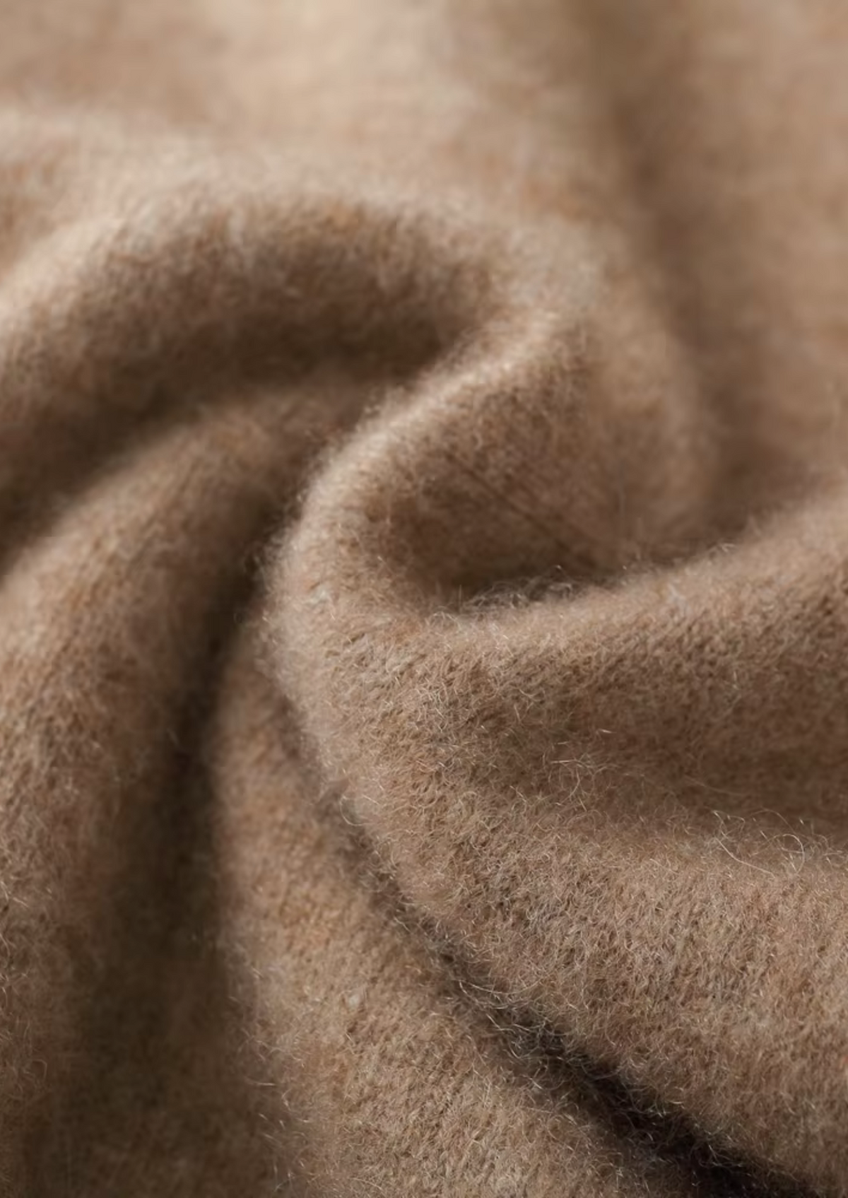 Pure Extra-Fine Merino Wool V-Neck Vest | Solmar