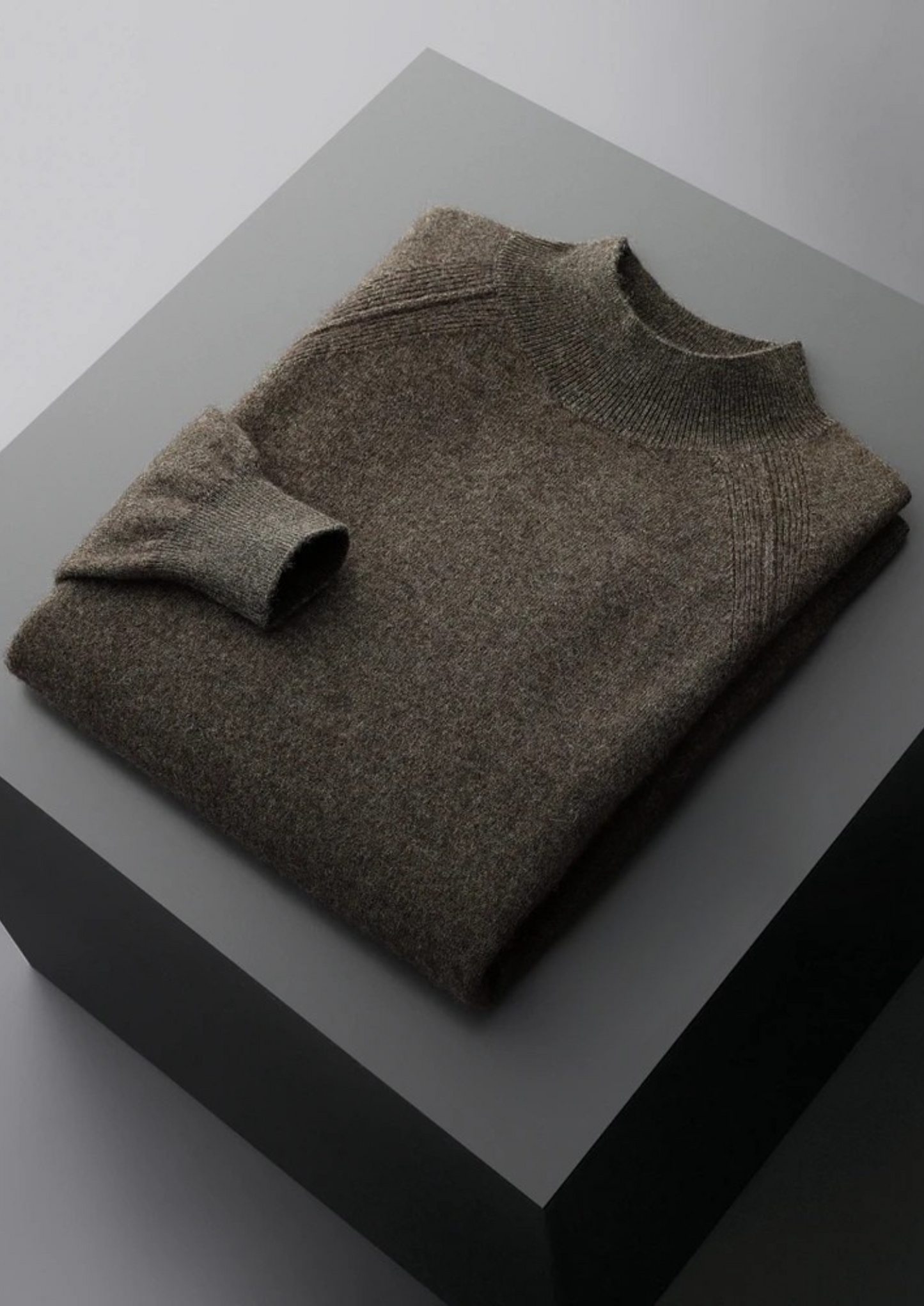 Jersey de Cuello Semi Alto Raglán de Lana Merino Extrafina Pura