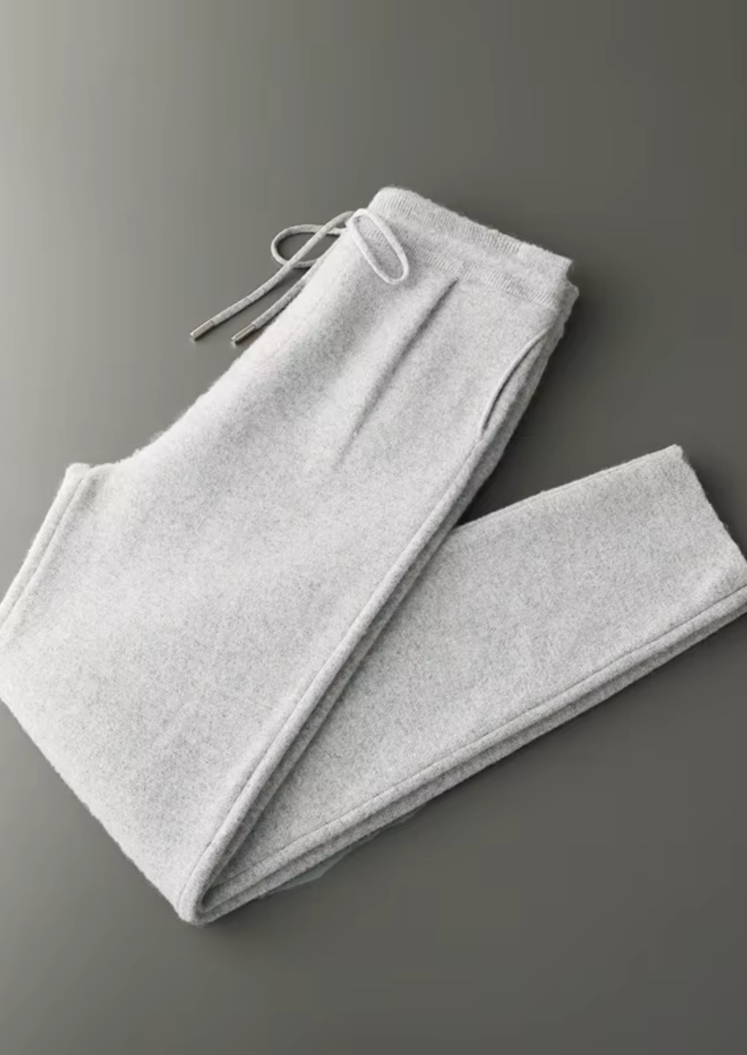 Premium Cashmere Pleated Trousers | Solmar