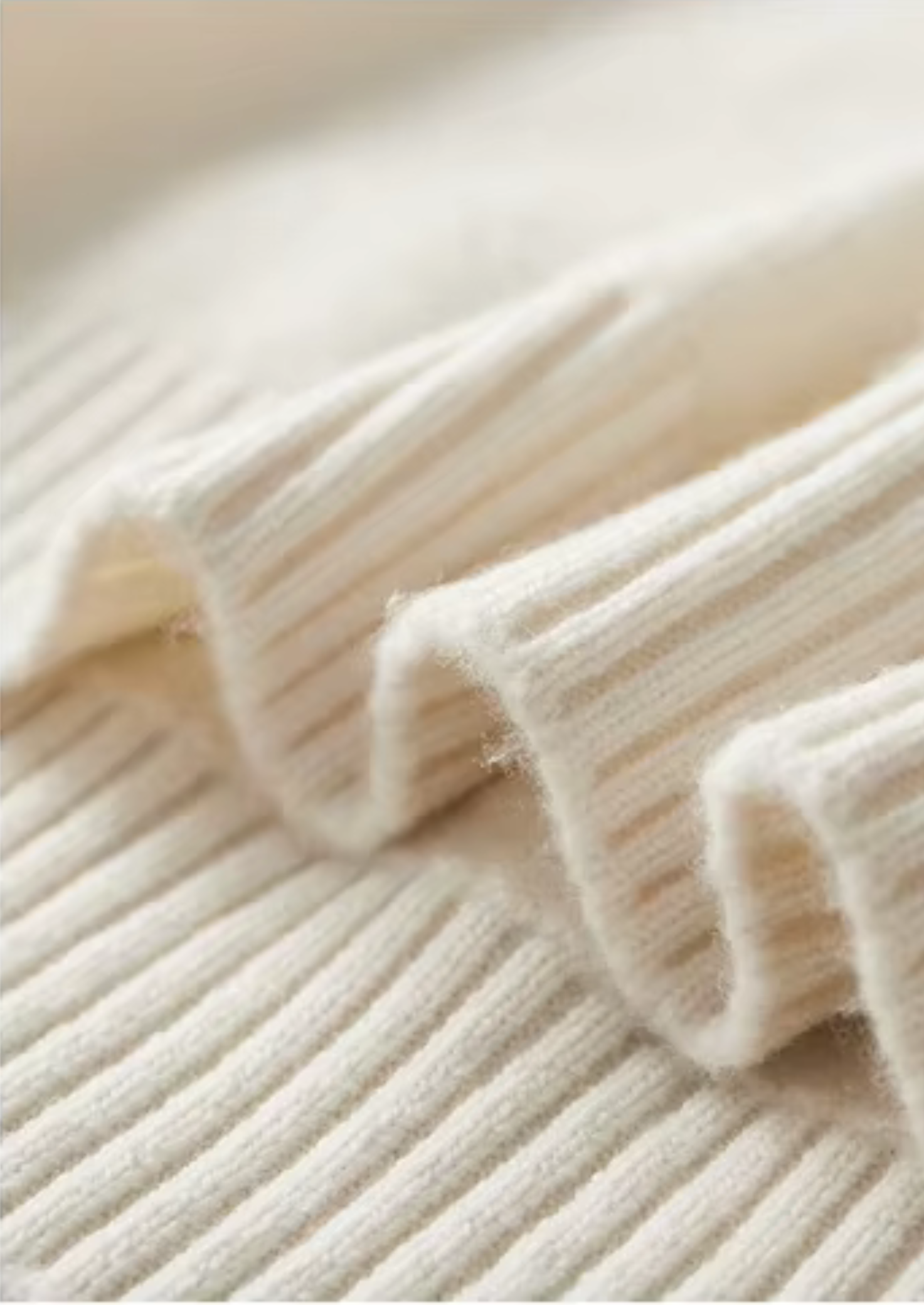 Pure Extra-Fine Merino Wool Classic Button Sweater | Solmar