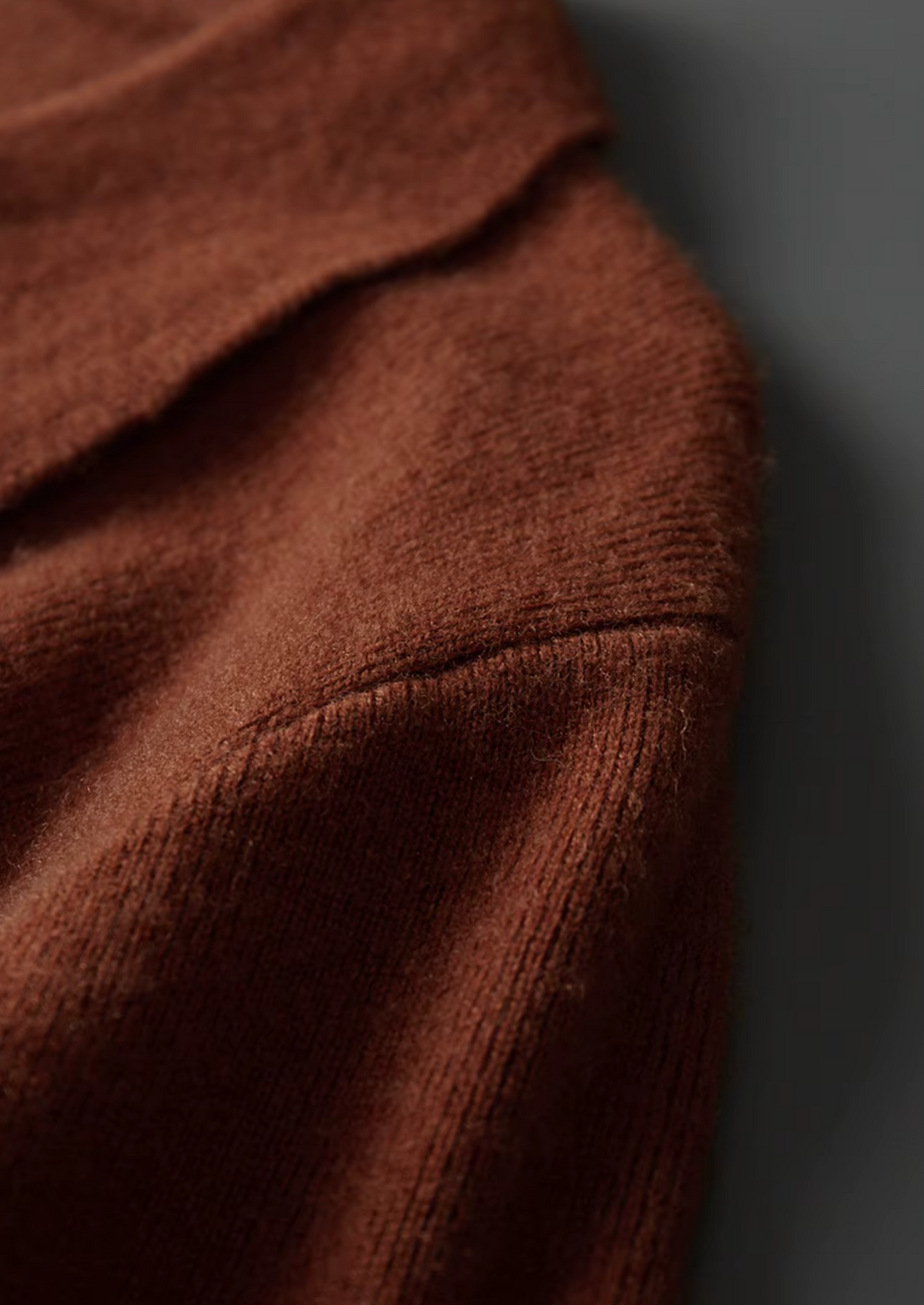 Pure Extra-Fine Merino Wool Ribbed Buttonless Polo | Solmar
