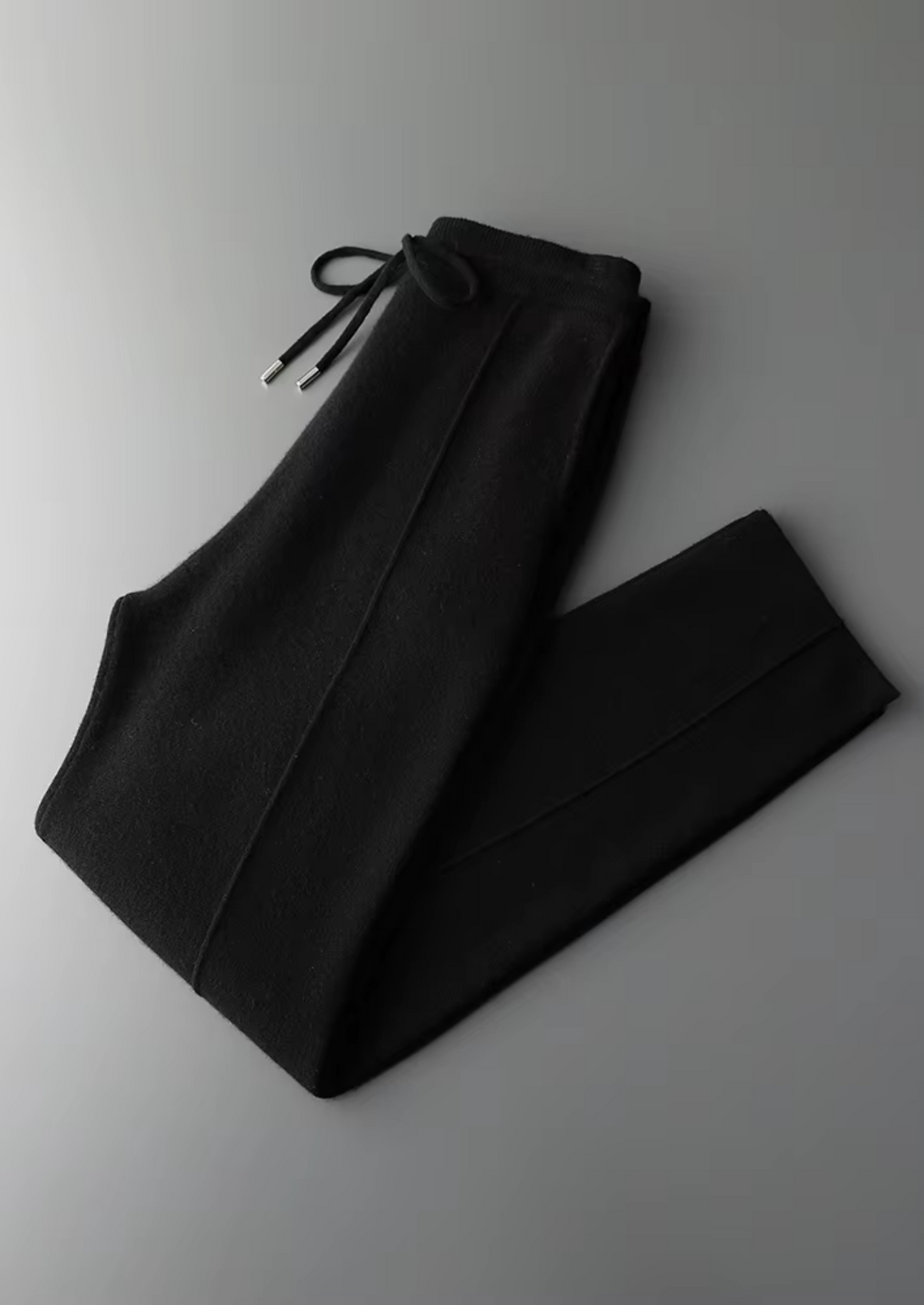 Pure Extra-Fine Merino Wool Black Falconi Set | Solmar