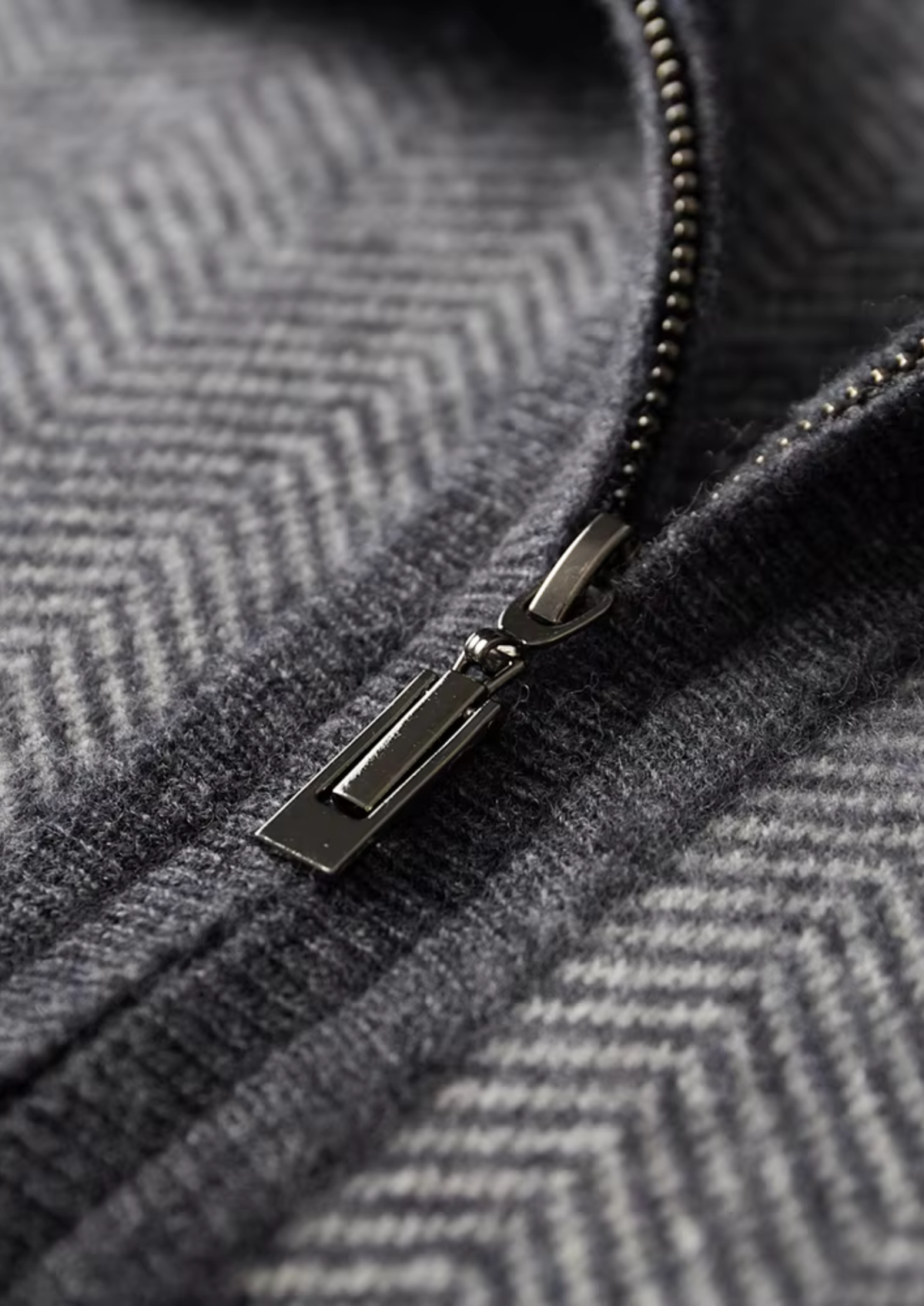 Pure Extra-Fine Merino Wool Gray Herringbone Set | Solmar