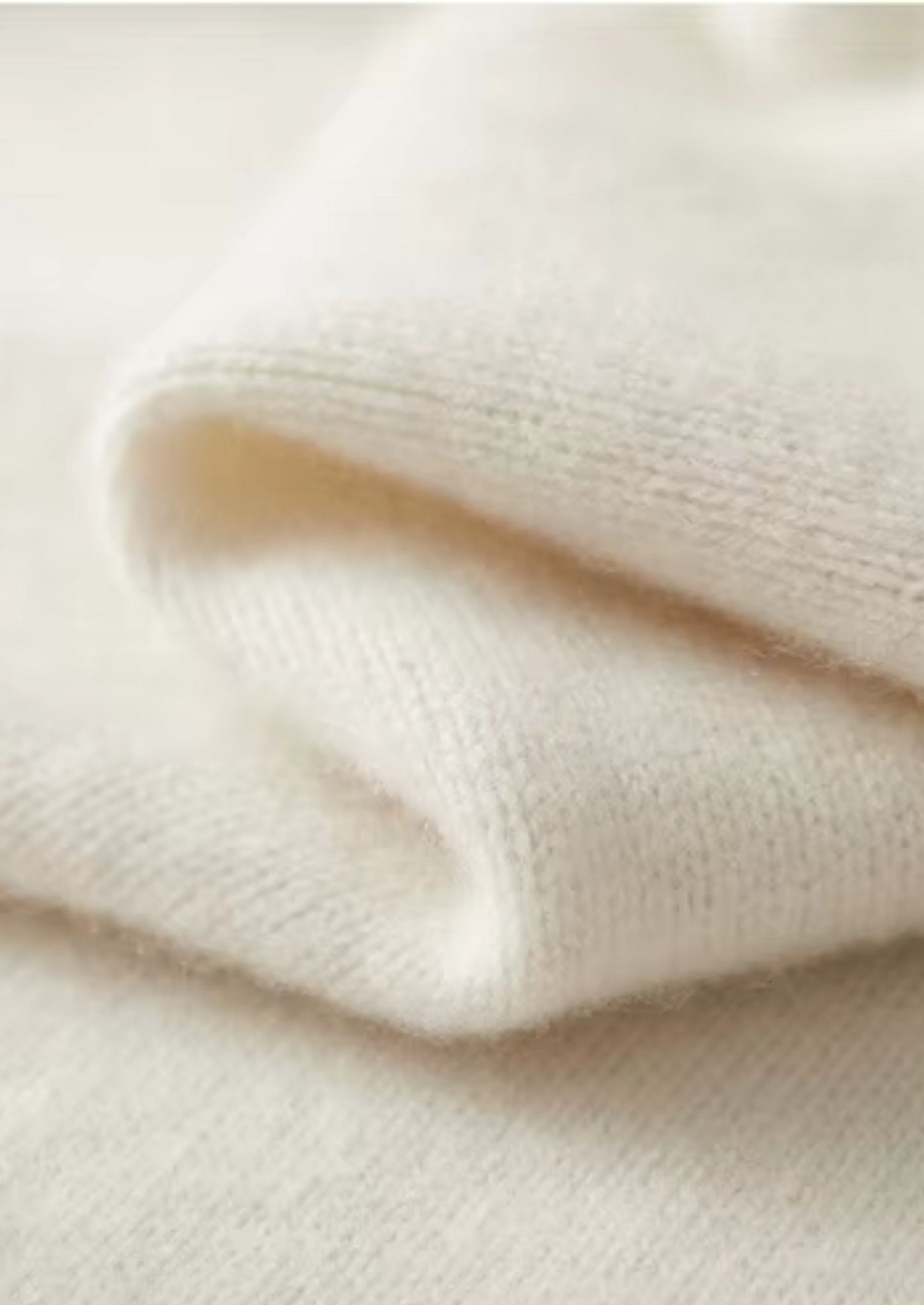 Pure Extra-Fine Merino Wool Classic Button Sweater | Solmar