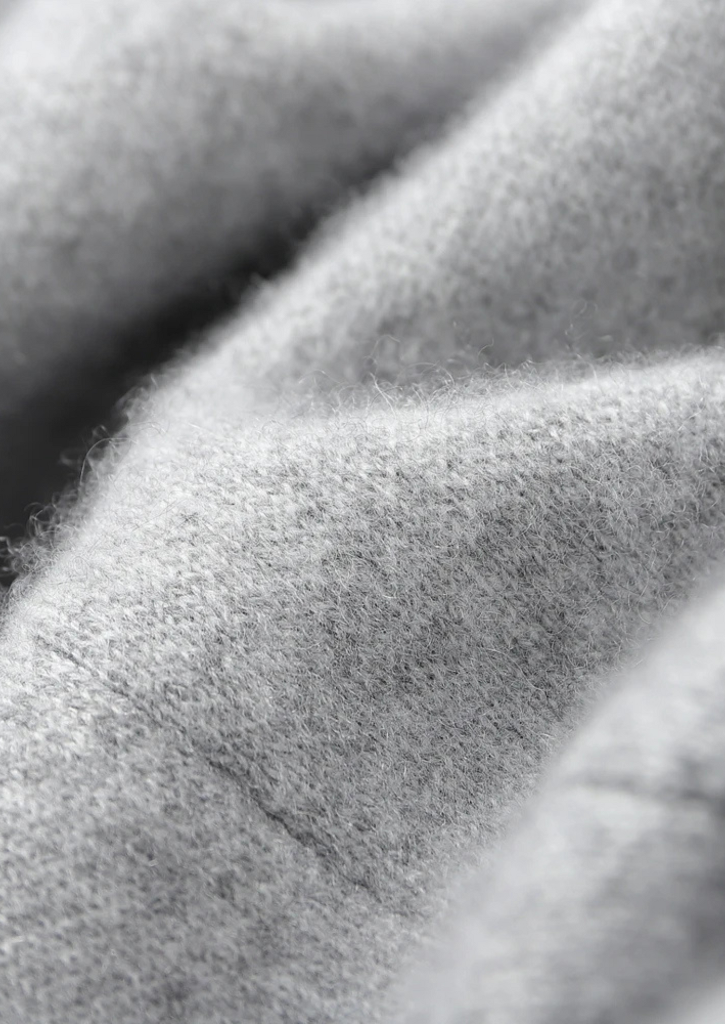 Premium Cashmere Light Gray Alain Leisure Set | Solmar