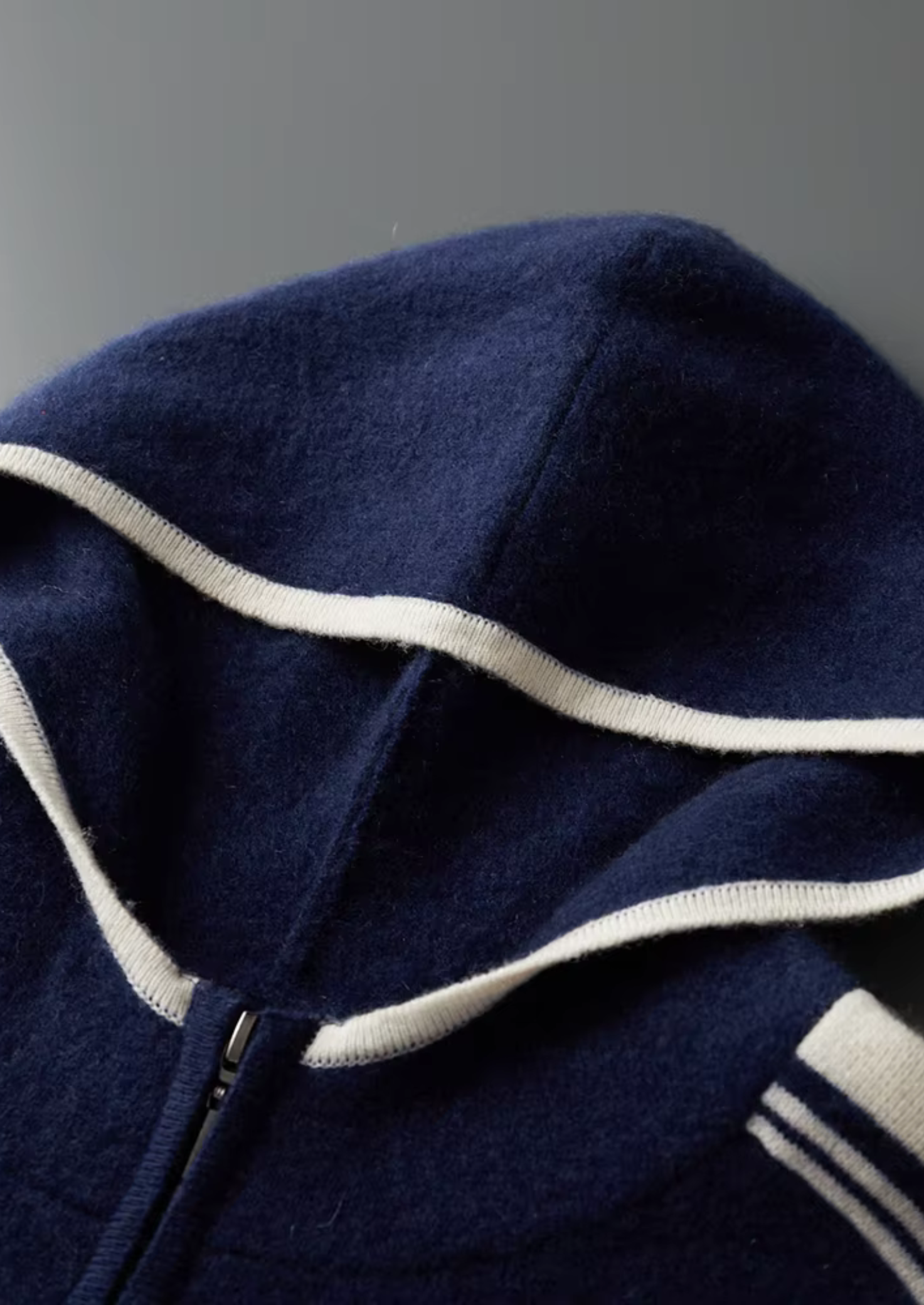 Pure Extra-Fine Merino Wool Navy Blue Damien Set | Solmar