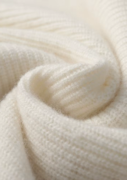 Premium Cashmere Ribbed V-Neck Sweater | Solmar