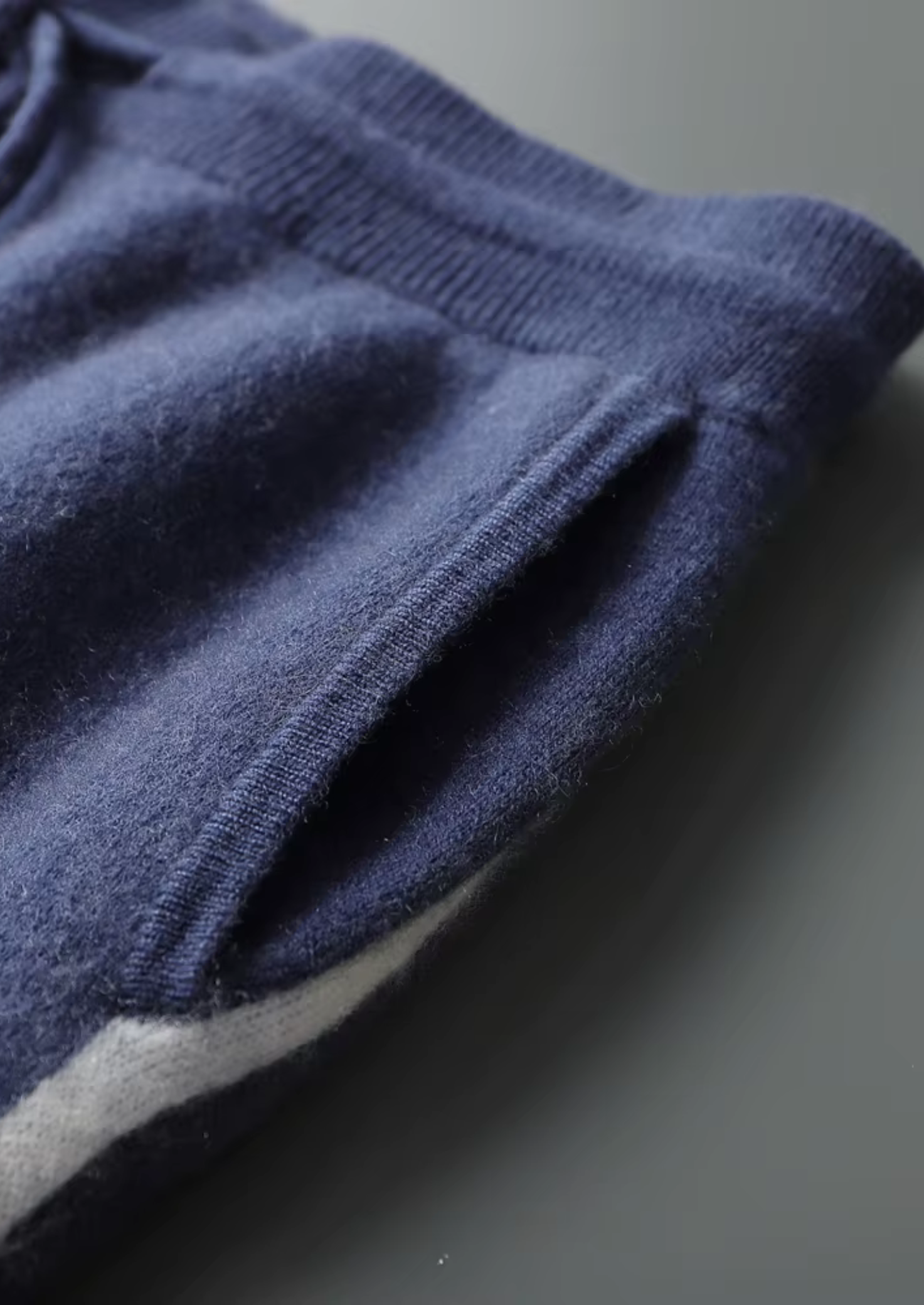 Premium Cashmere Navy Blue Milano Leisure Set | Solmar