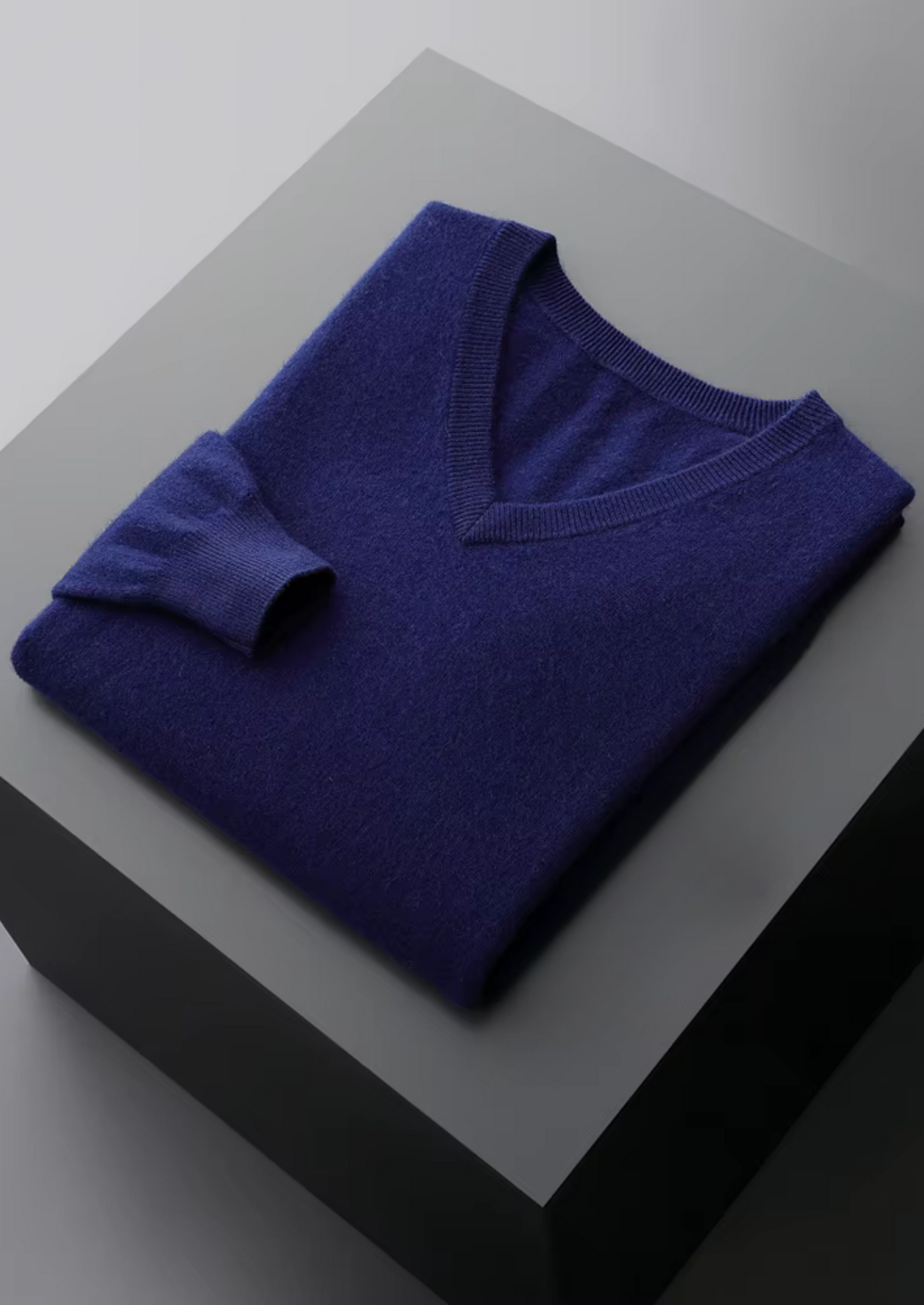 Jersey Clásico de Cuello de Pico de Lana Merino Extrafina Pura