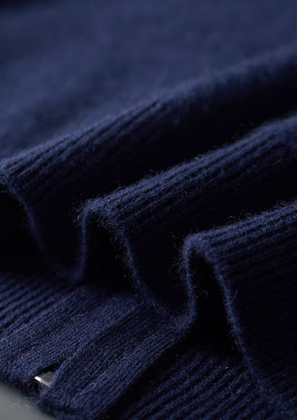 Pure Extra-Fine Merino Wool Navy Blue Damien Set | Solmar