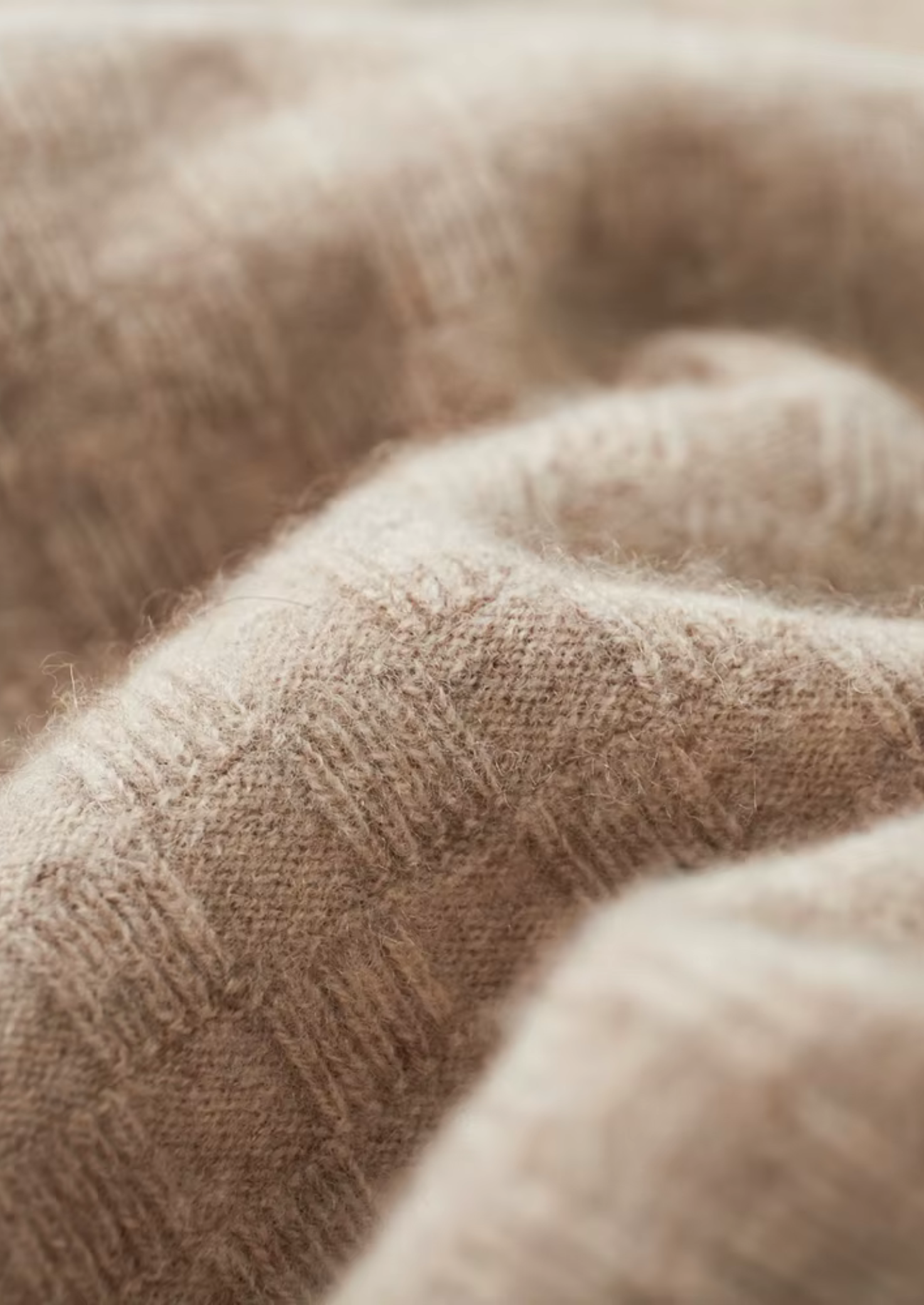 Premium Cashmere Textured Crewneck | Solmar