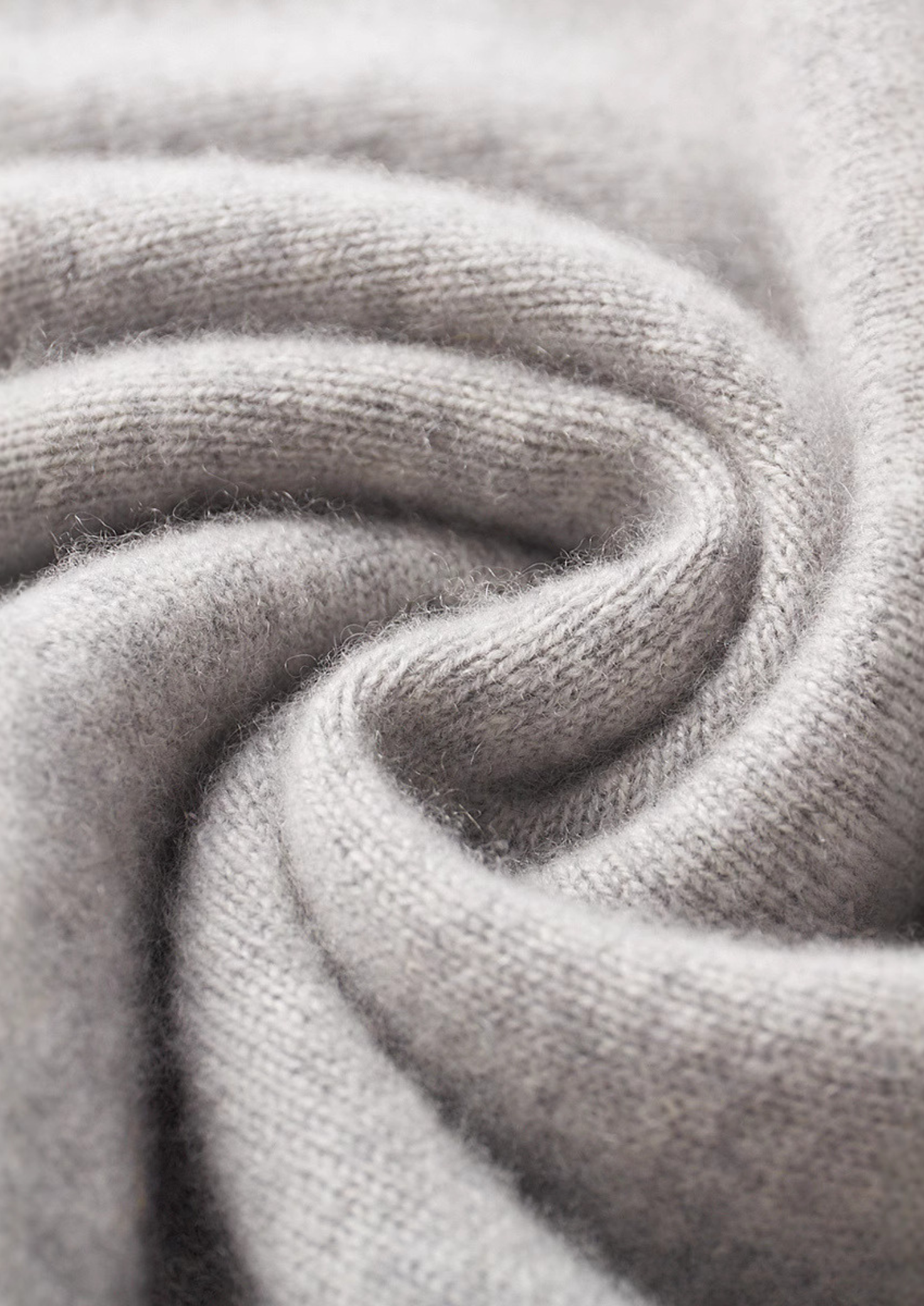 Pure Cashmere Mockneck Sweater | Solmar