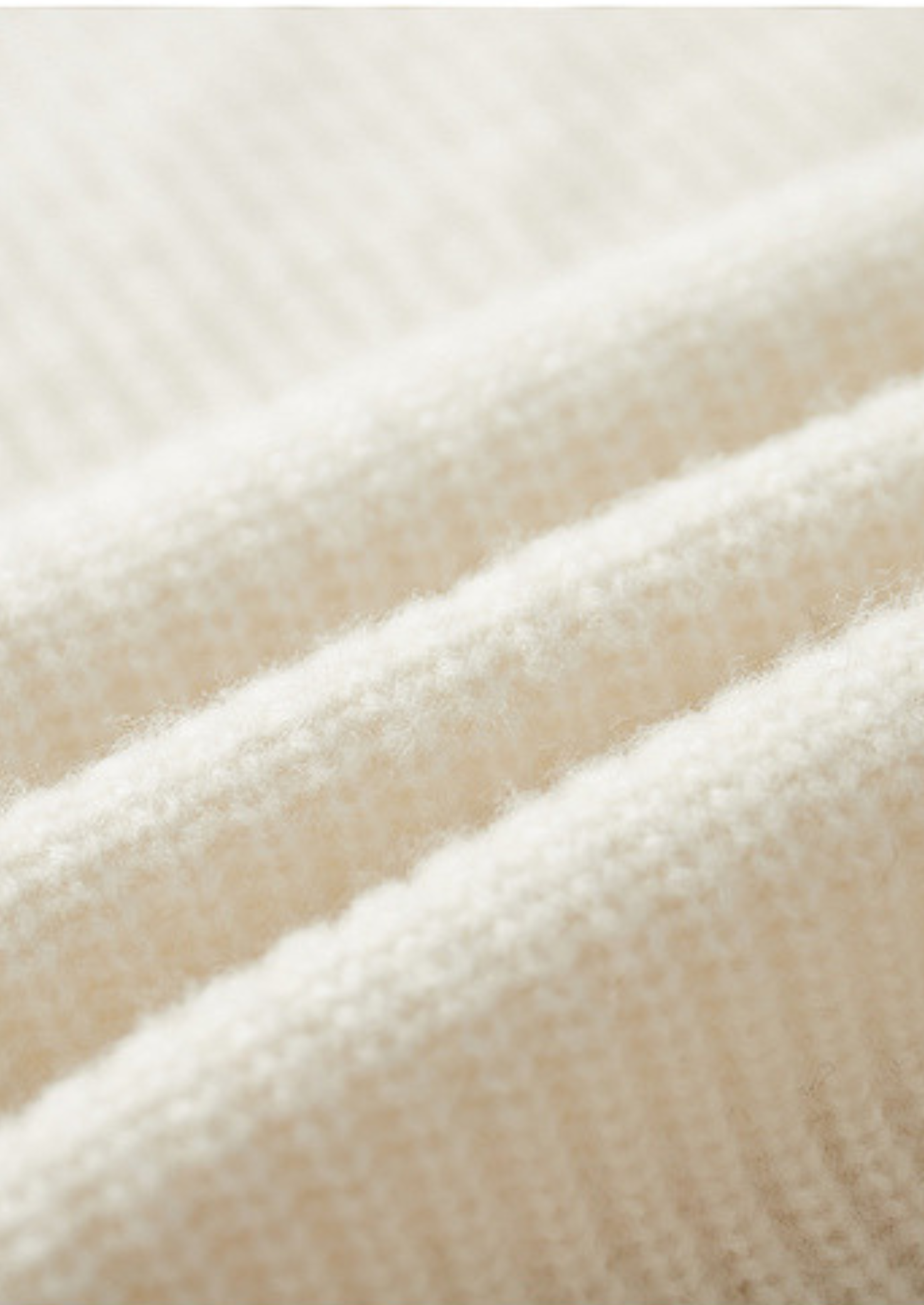 Pure Extra-Fine Merino Wool Ribbed Raglan Crewneck | Solmar
