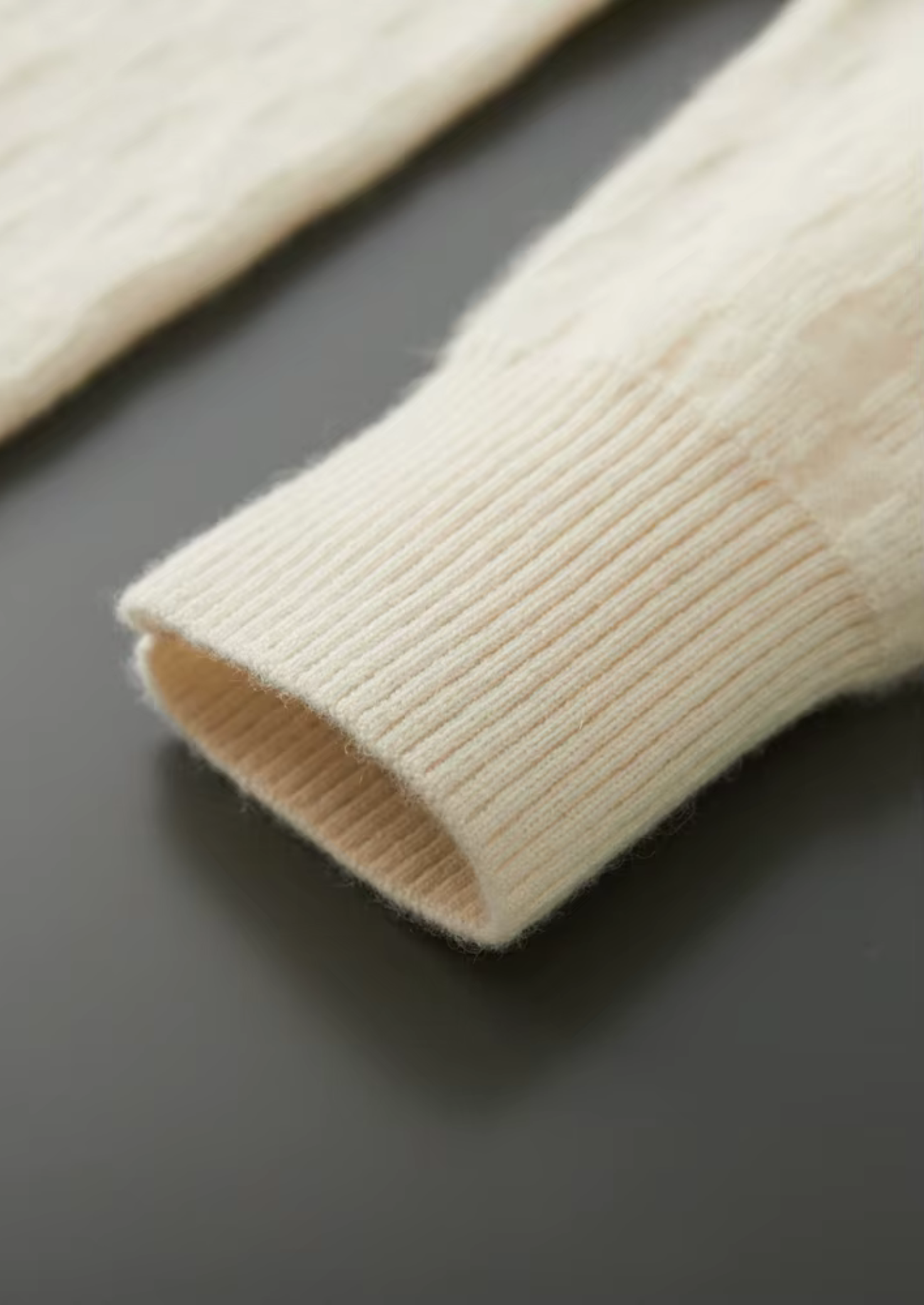 Premium Cashmere Textured Crewneck | Solmar