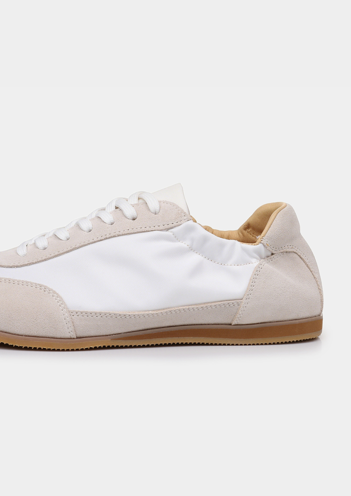 Monaco Ivory Hybrid Retro Runner | Solmar