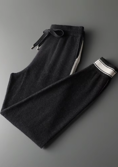 Premium Cashmere Black Vienna Leisure Set | Solmar