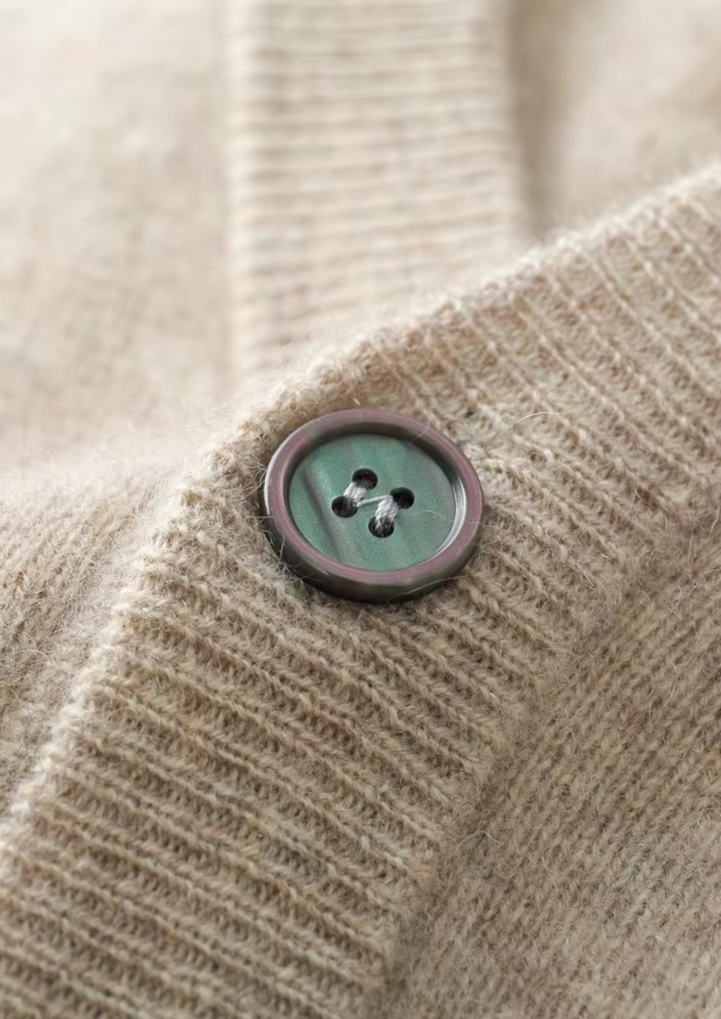 Pure Extra-Fine Merino Wool Essential Cardigan | Solmar