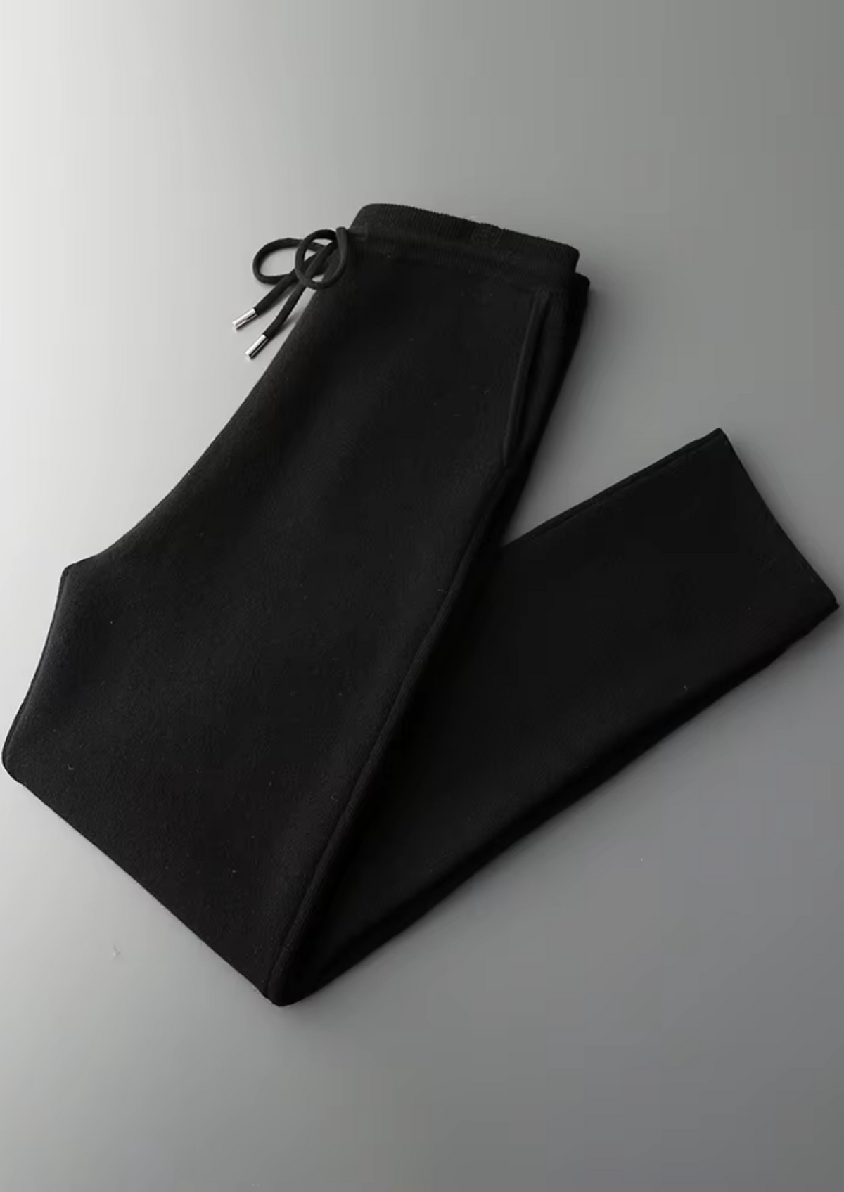Pure Extra-Fine Merino Wool Black Savro Set | Solmar