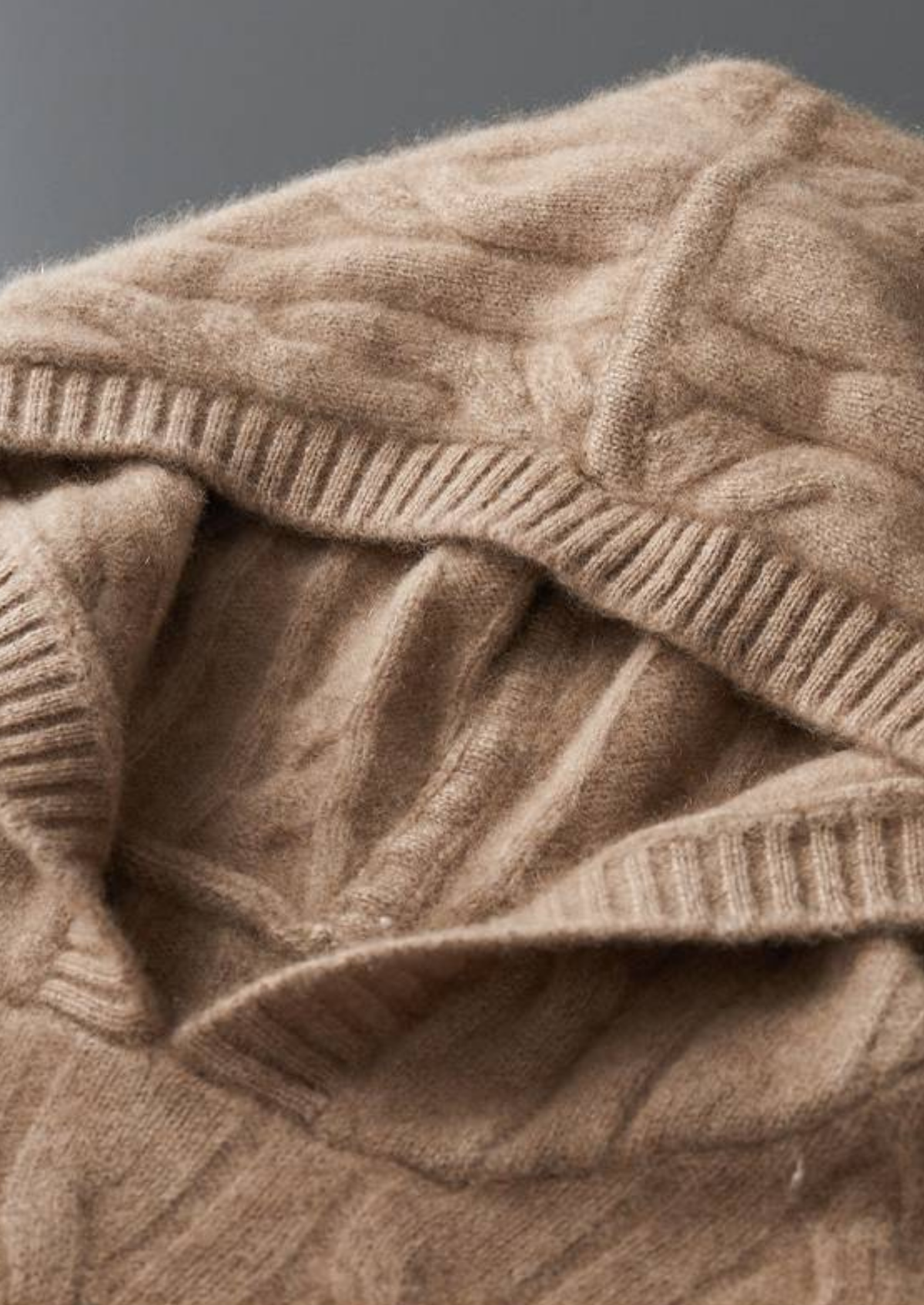 Pure Cashmere Sand Cable Knit Hoodie | Solmar