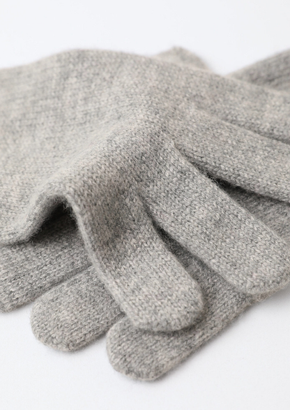 Pure Extra-Fine Merino Wool Wintertime Essentials - Light Gray | Solmar
