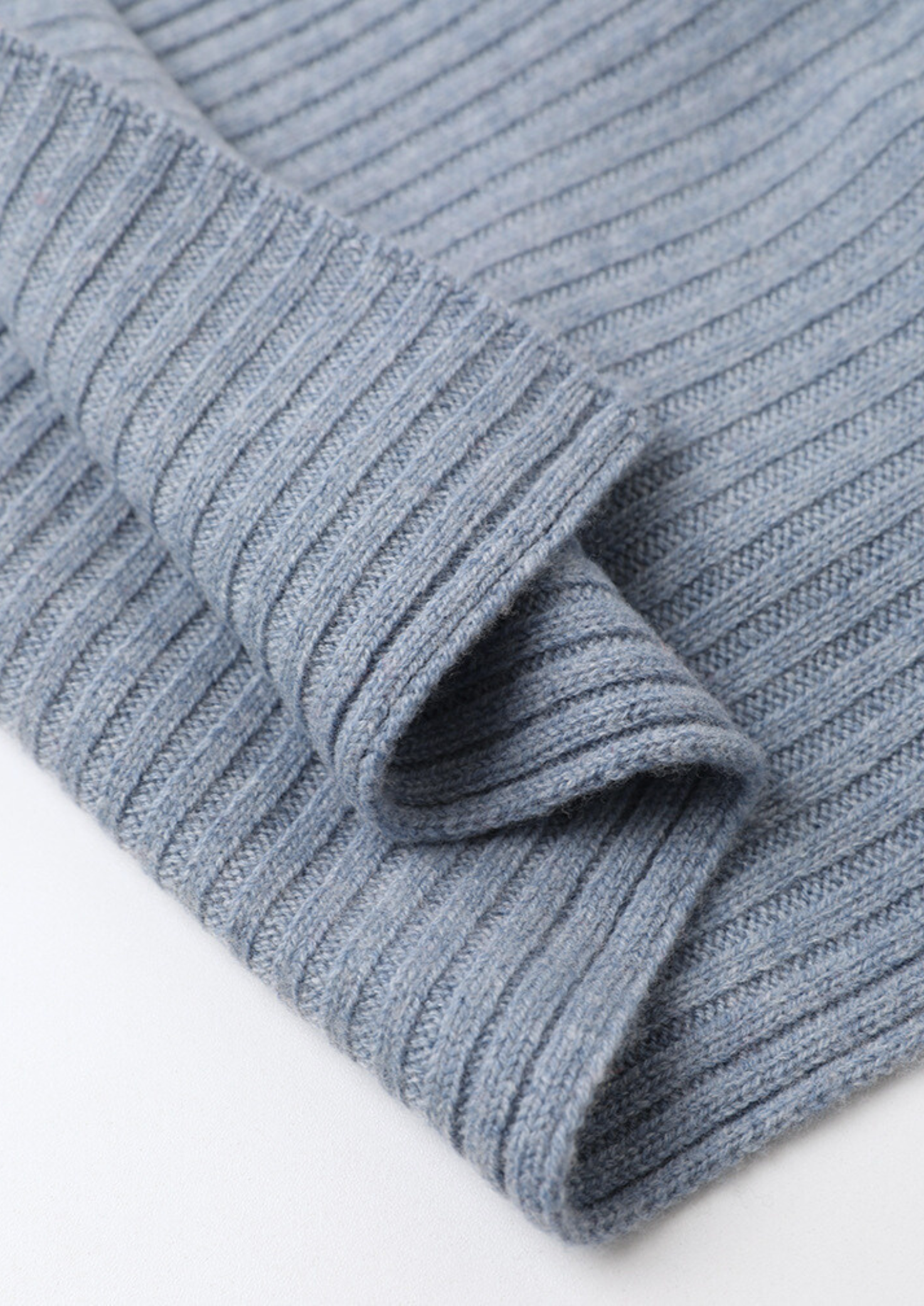 Pure Extra-Fine Merino Wool Wintertime Essentials - Light Blue | Solmar