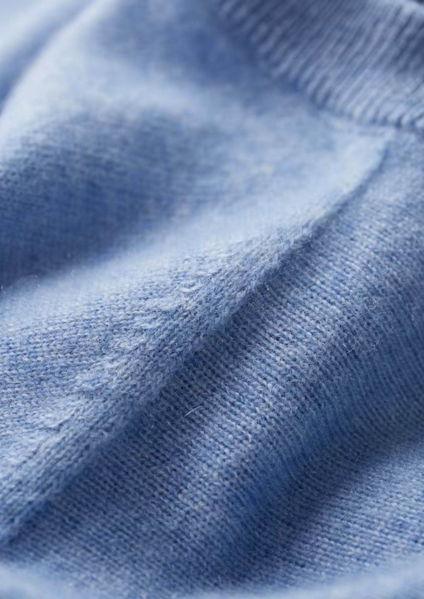 Premium Cashmere Classic Crewneck T-Shirt - Light Blue | Solmar