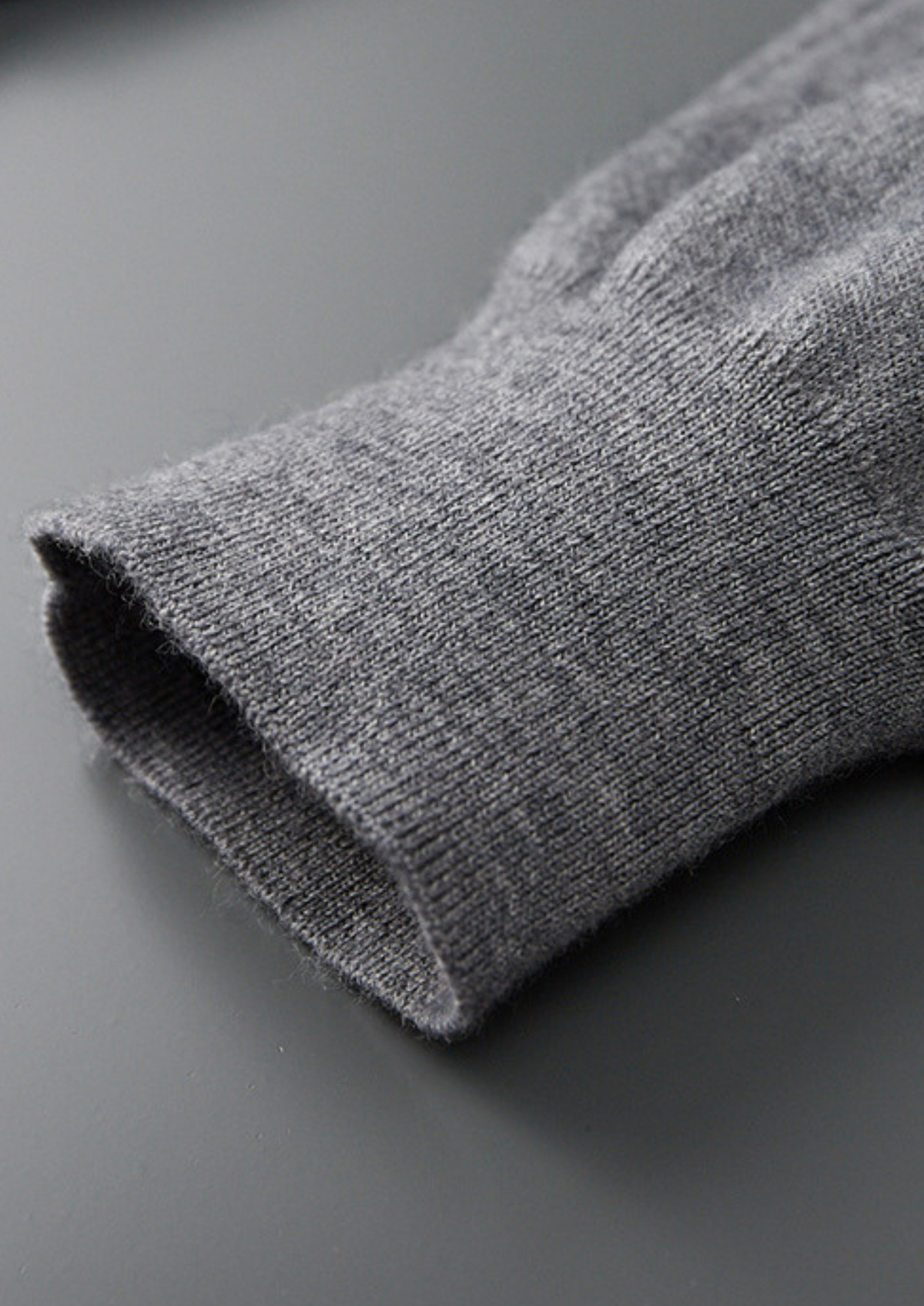 Premium Cashmere Buttonless Sweater Polo | Solmar