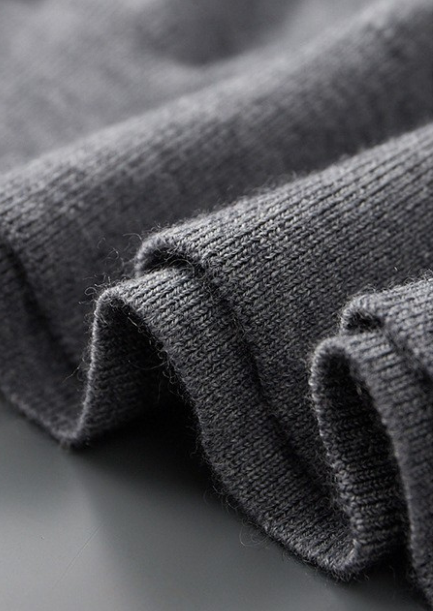 Premium Cashmere Buttonless Sweater Polo | Solmar