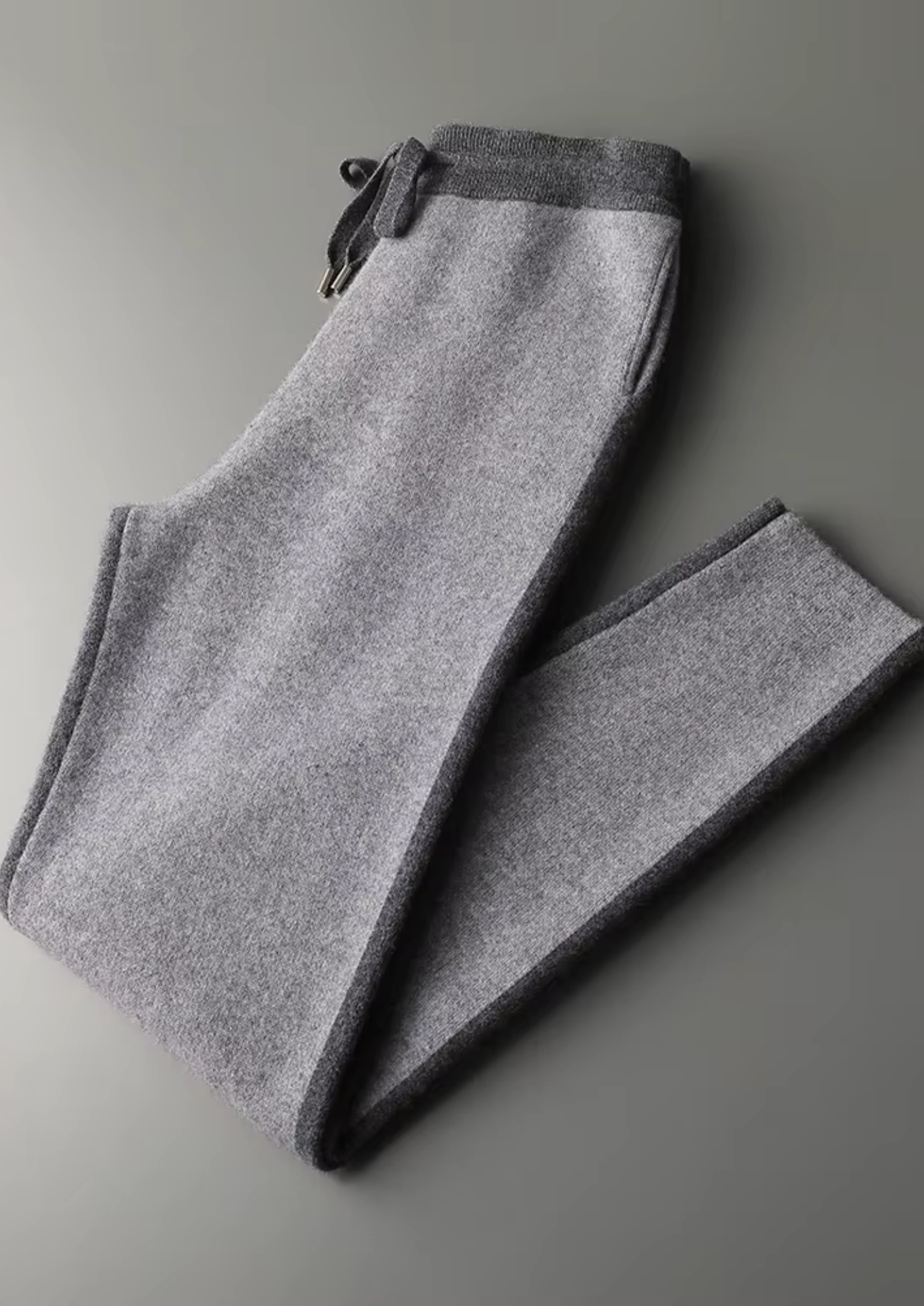 Premium Cashmere Dark Gray Torino Leisure Set | Solmar