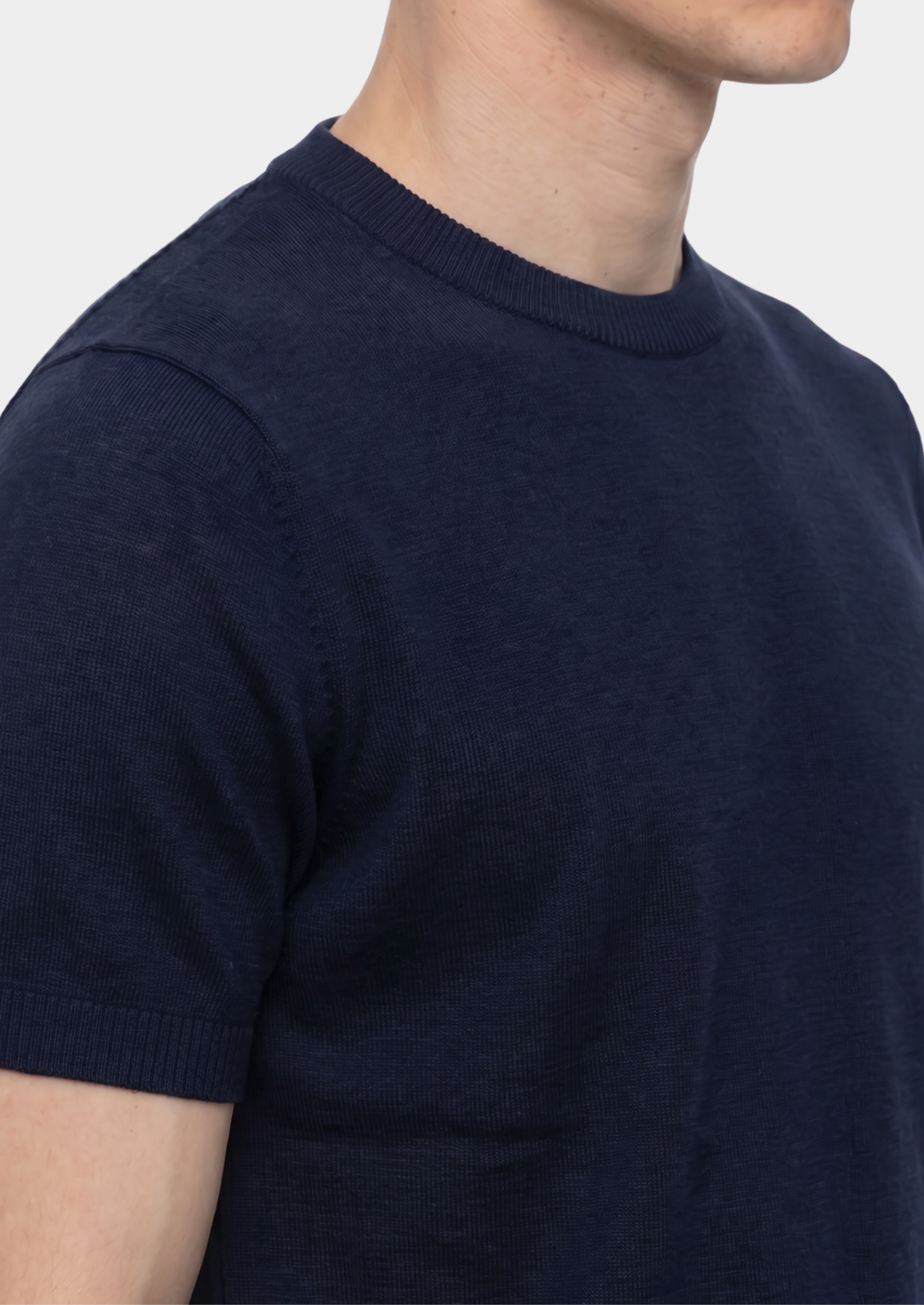 Essential Navy Blue Knitted Crewneck T-Shirt | Solmar