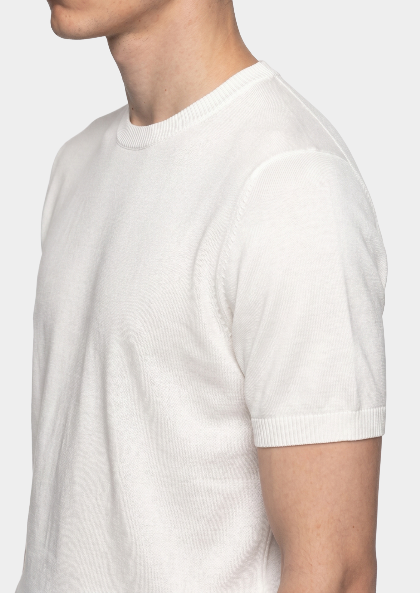 Essential White Knitted Crewneck T-Shirt | Solmar