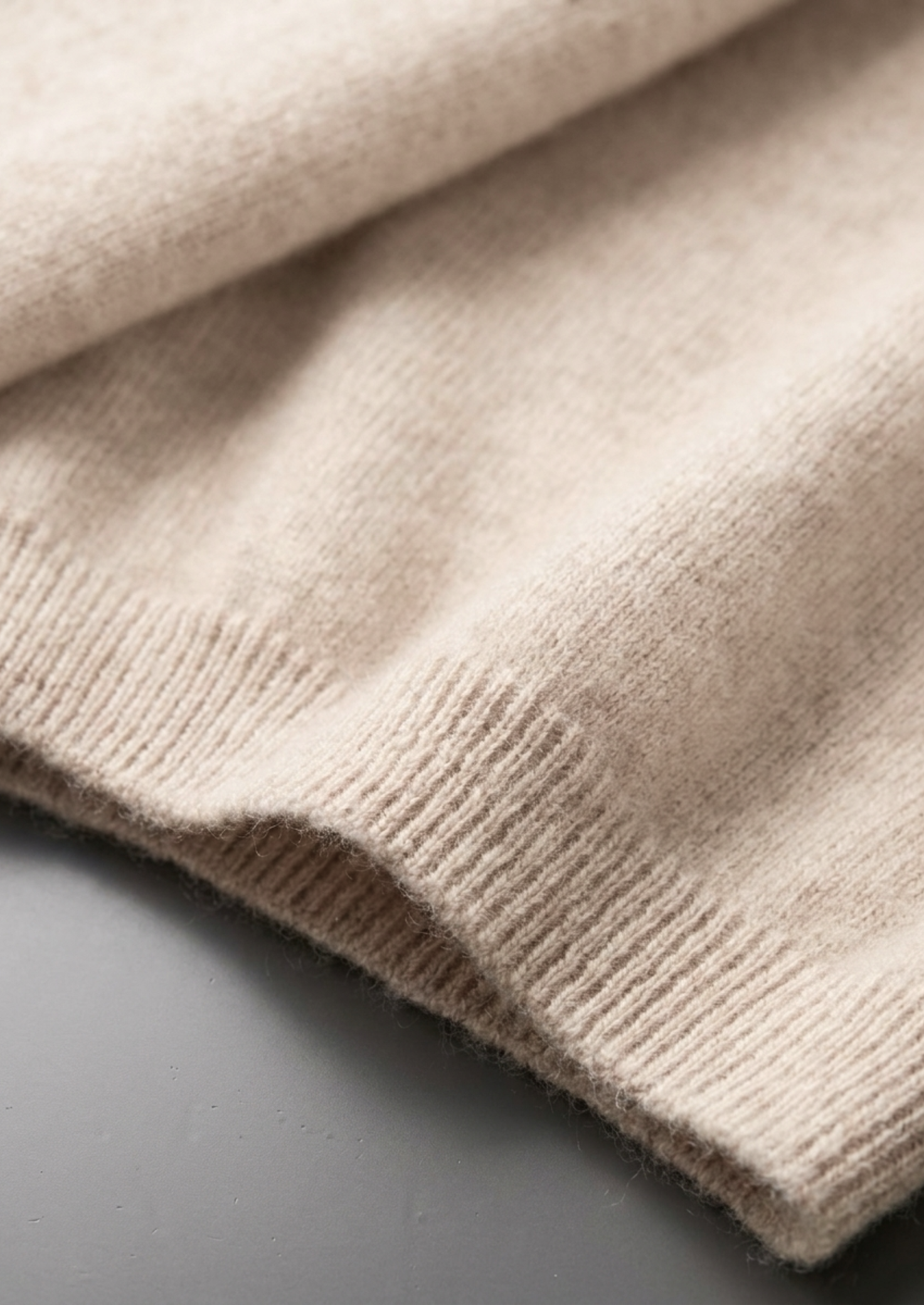 Premium Cashmere Classic Crewneck T-Shirt - Ivory Mocha | Solmar