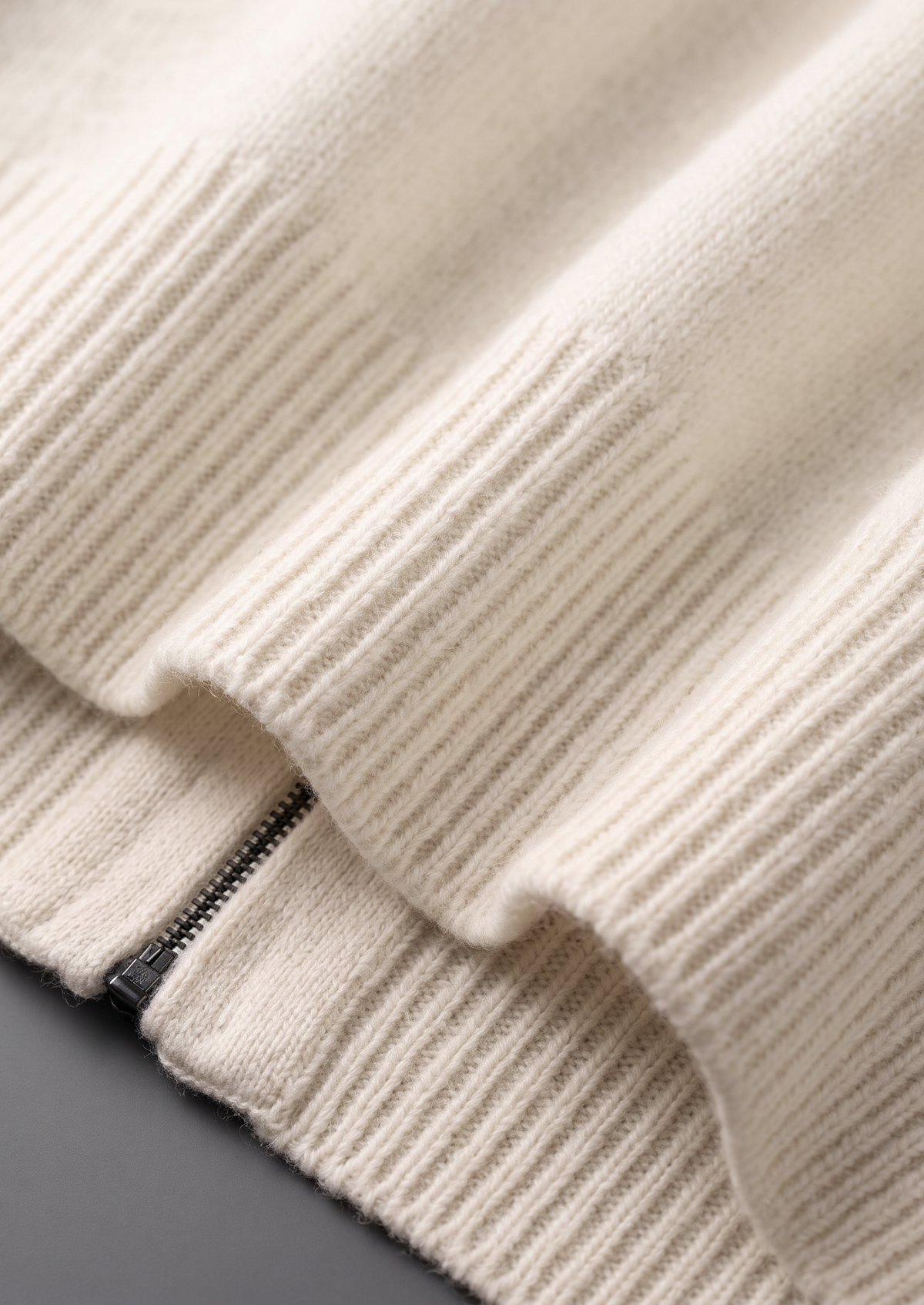Pure Extra-Fine Merino Wool Cream White Luzzo Set | Solmar